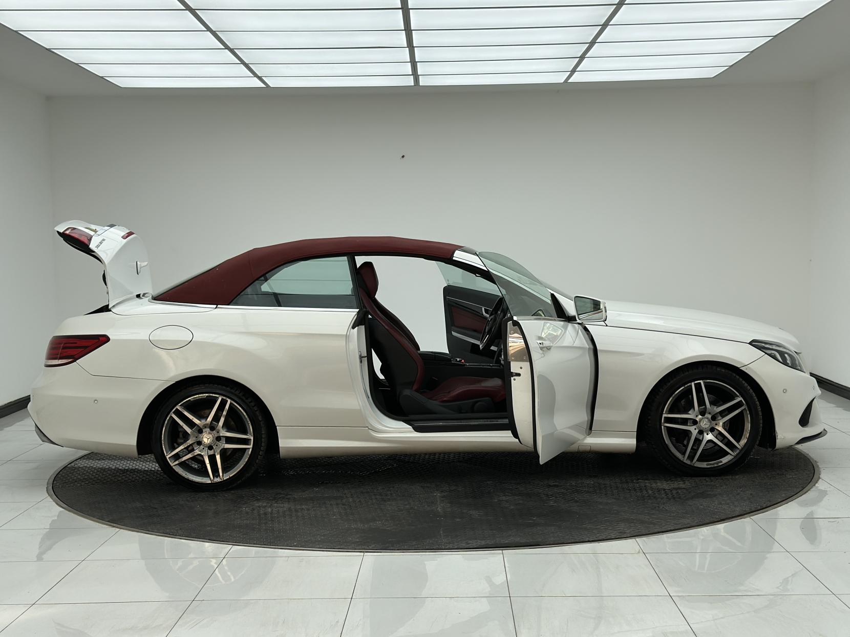 Mercedes-Benz E Class 2.1 E220 BlueTEC AMG Line Cabriolet 2dr Diesel G-Tronic+ Euro 6 (s/s) (177 ps)