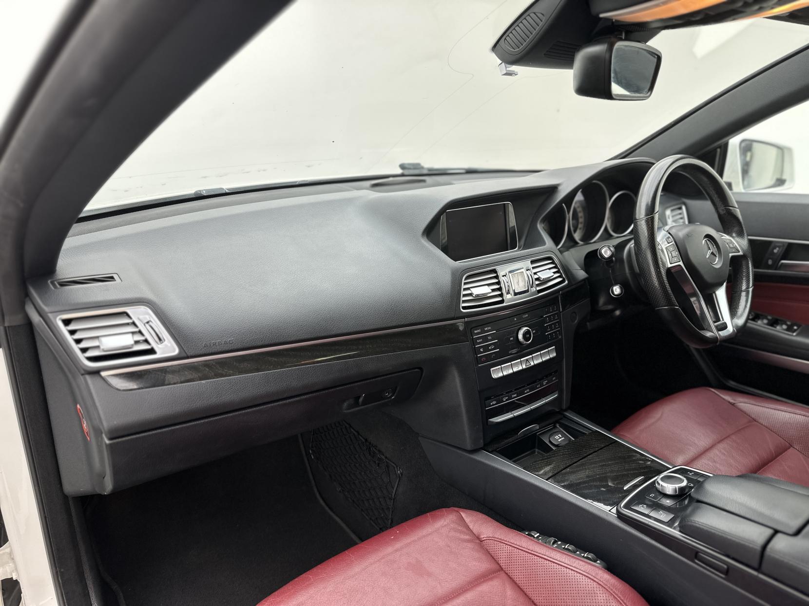 Mercedes-Benz E Class 2.1 E220 BlueTEC AMG Line Cabriolet 2dr Diesel G-Tronic+ Euro 6 (s/s) (177 ps)