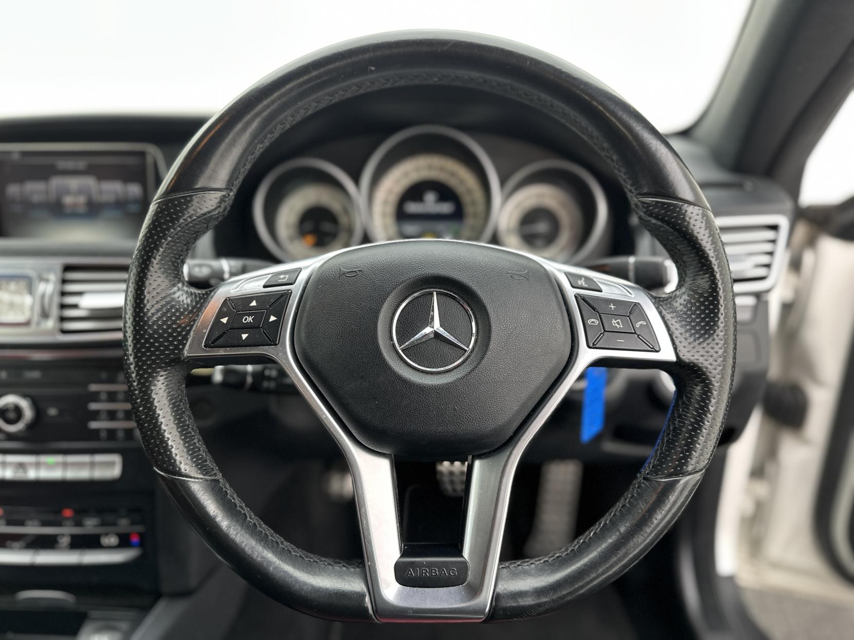 Mercedes-Benz E Class 2.1 E220 BlueTEC AMG Line Cabriolet 2dr Diesel G-Tronic+ Euro 6 (s/s) (177 ps)