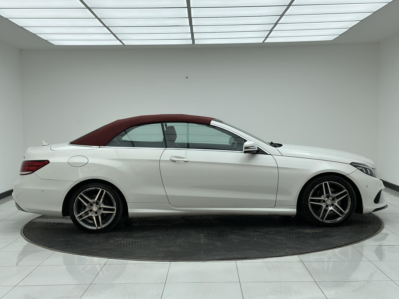 Mercedes-Benz E Class 2.1 E220 BlueTEC AMG Line Cabriolet 2dr Diesel G-Tronic+ Euro 6 (s/s) (177 ps)