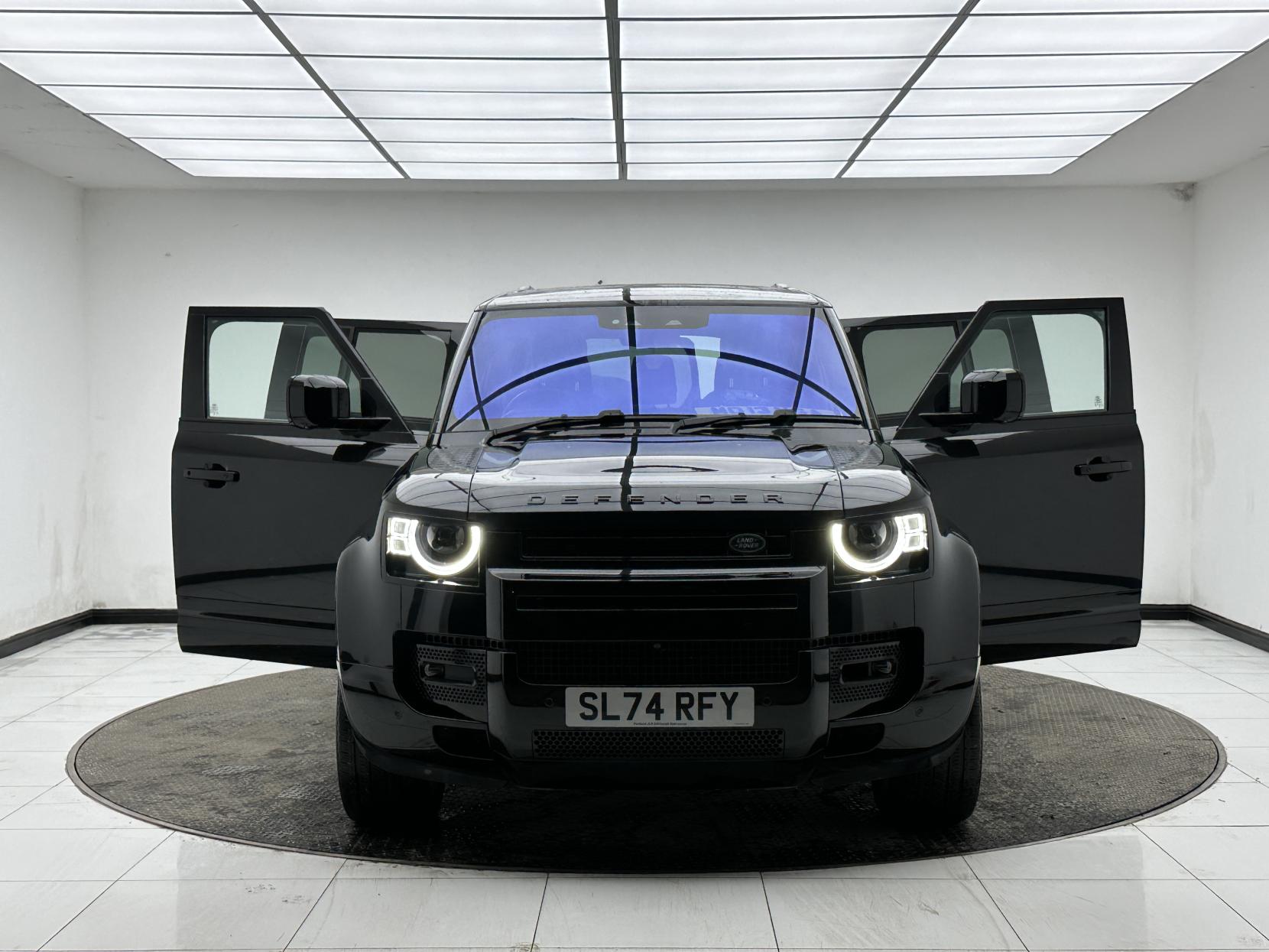 Land Rover Defender 110 3.0 D300 MHEV X-Dynamic HSE SUV 5dr Diesel Auto 4WD Euro 6 (s/s) (300 ps)