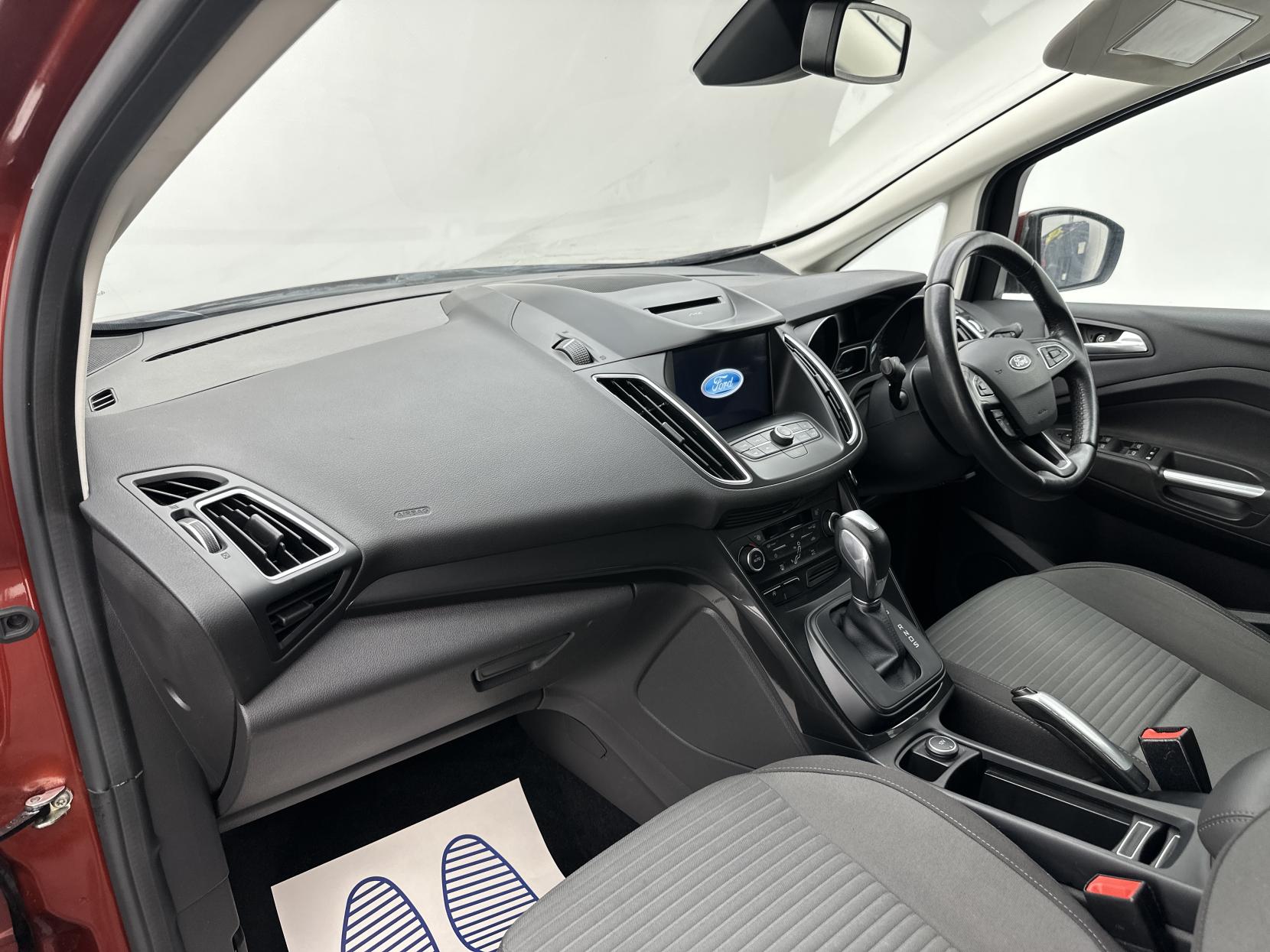 Ford C-Max 1.5 TDCi Titanium MPV 5dr Diesel Powershift Euro 6 (s/s) (120 ps)