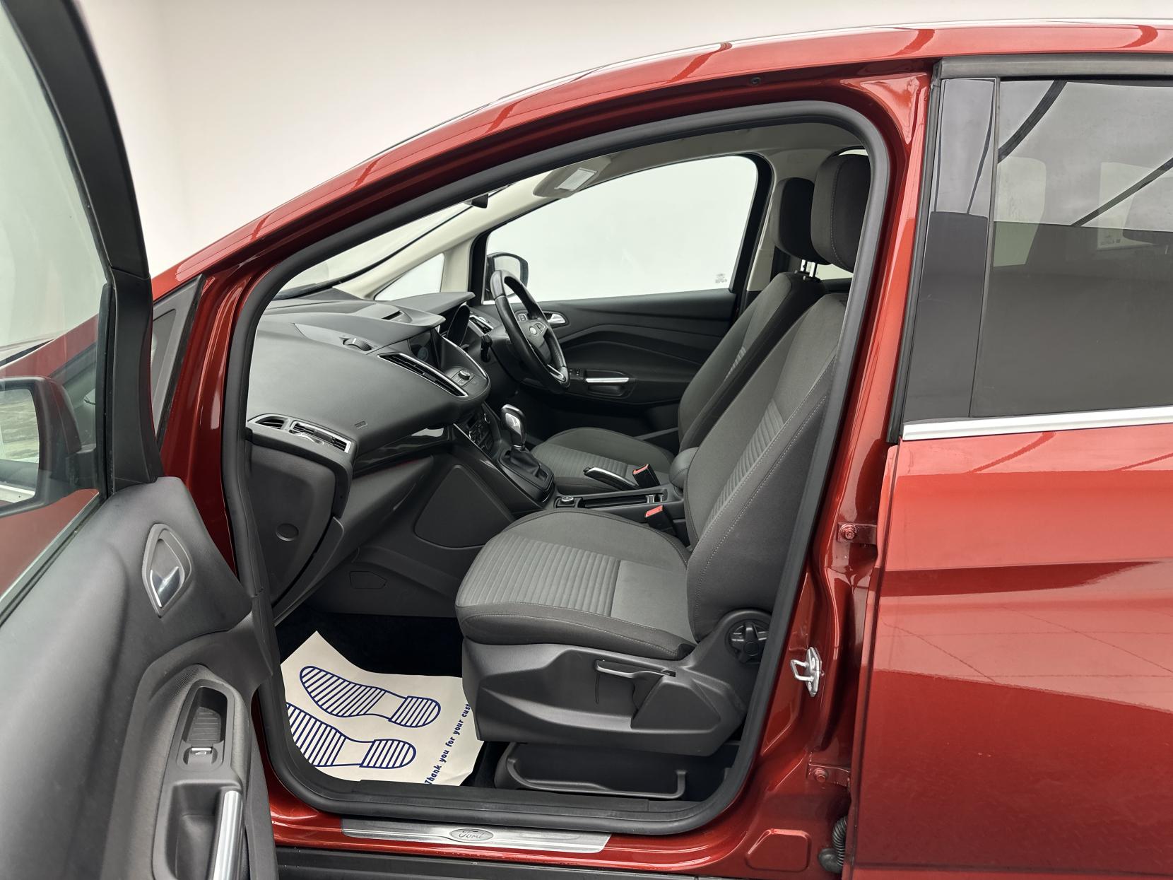 Ford C-Max 1.5 TDCi Titanium MPV 5dr Diesel Powershift Euro 6 (s/s) (120 ps)