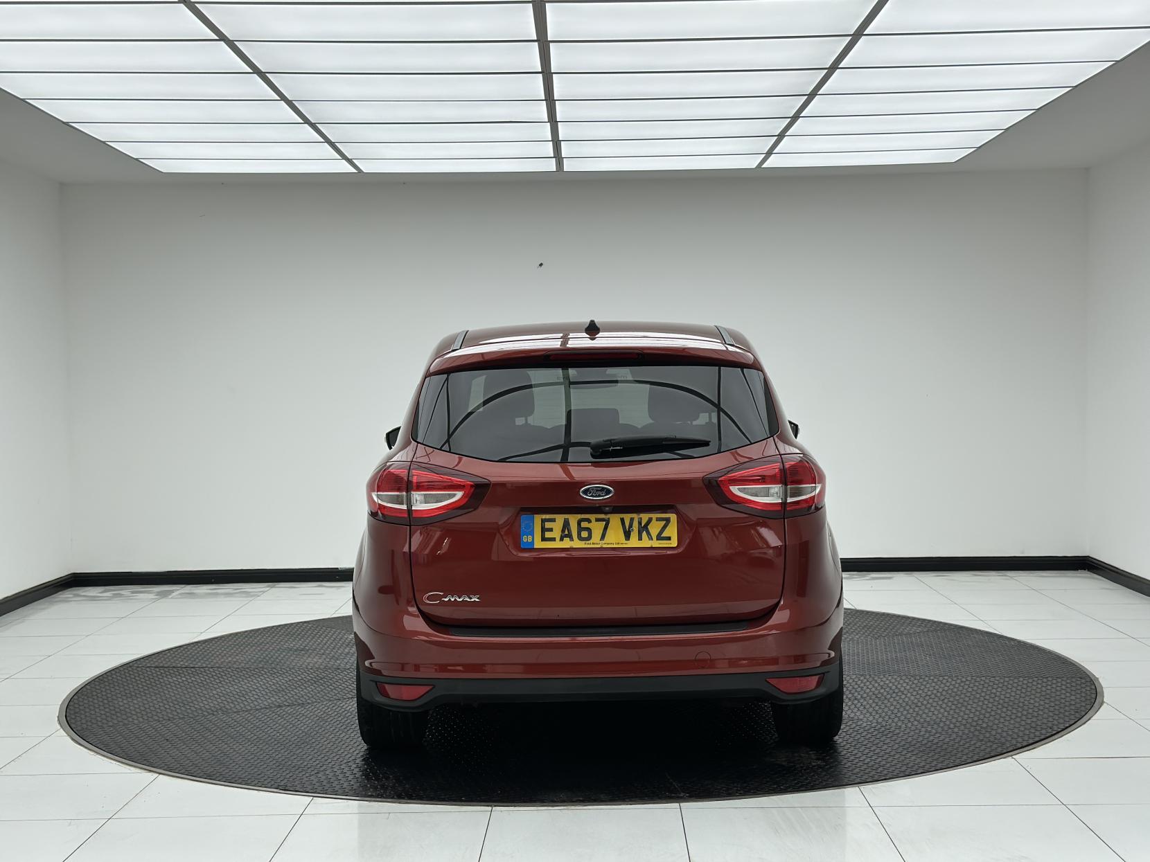 Ford C-Max 1.5 TDCi Titanium MPV 5dr Diesel Powershift Euro 6 (s/s) (120 ps)