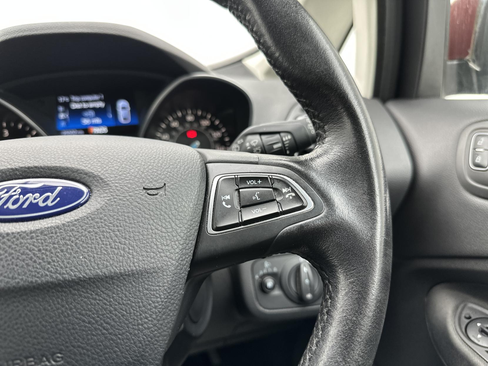 Ford C-Max 1.5 TDCi Titanium MPV 5dr Diesel Powershift Euro 6 (s/s) (120 ps)