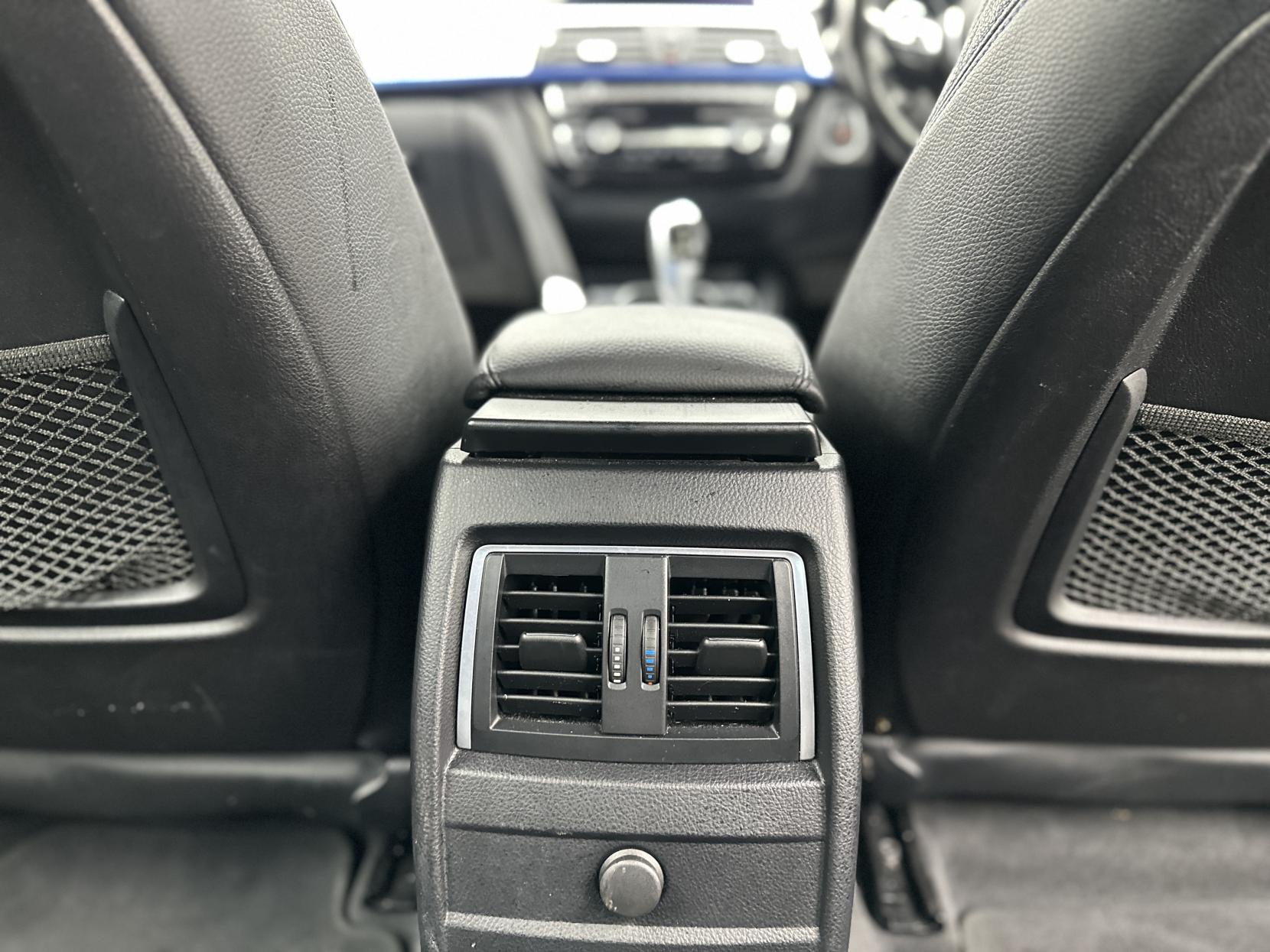 BMW 3 Series 2.0 330e 7.6kWh M Sport Saloon 4dr Petrol Plug-in Hybrid Auto Euro 6 (s/s) (252 ps)