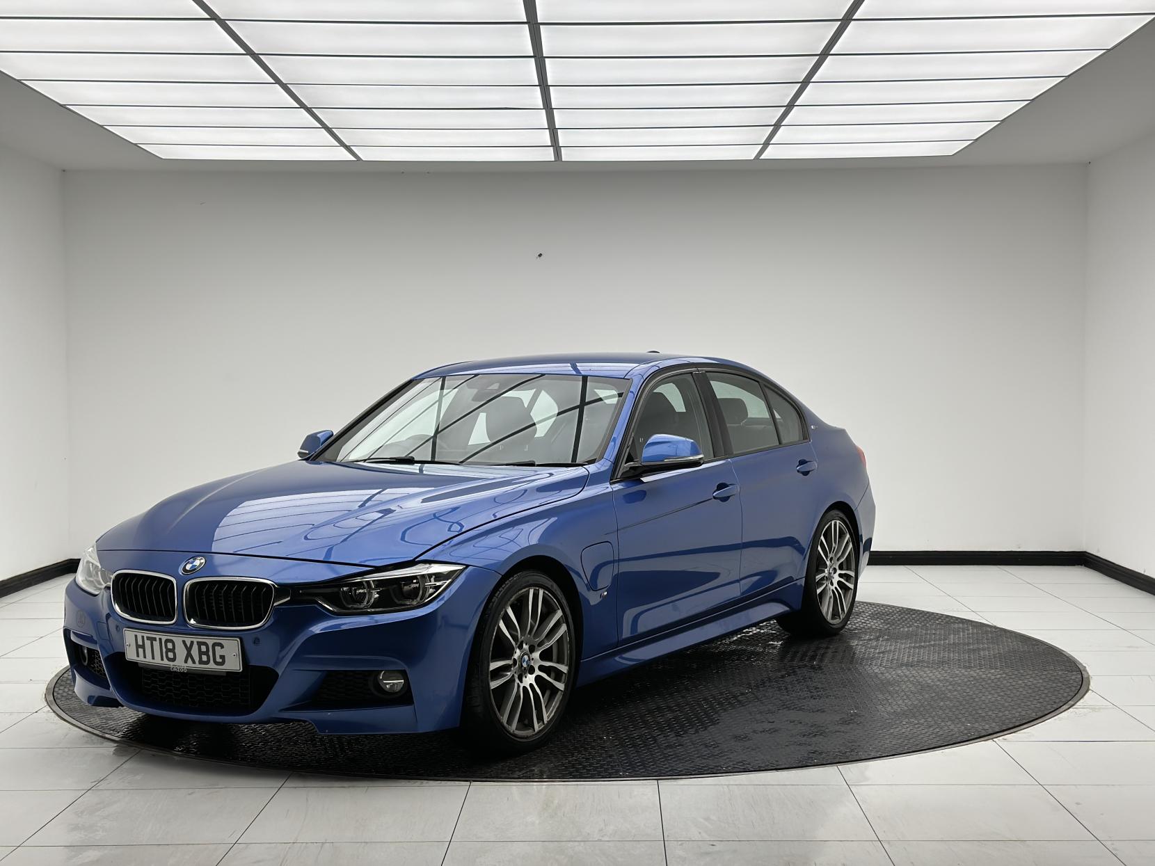 BMW 3 Series 2.0 330e 7.6kWh M Sport Saloon 4dr Petrol Plug-in Hybrid Auto Euro 6 (s/s) (252 ps)