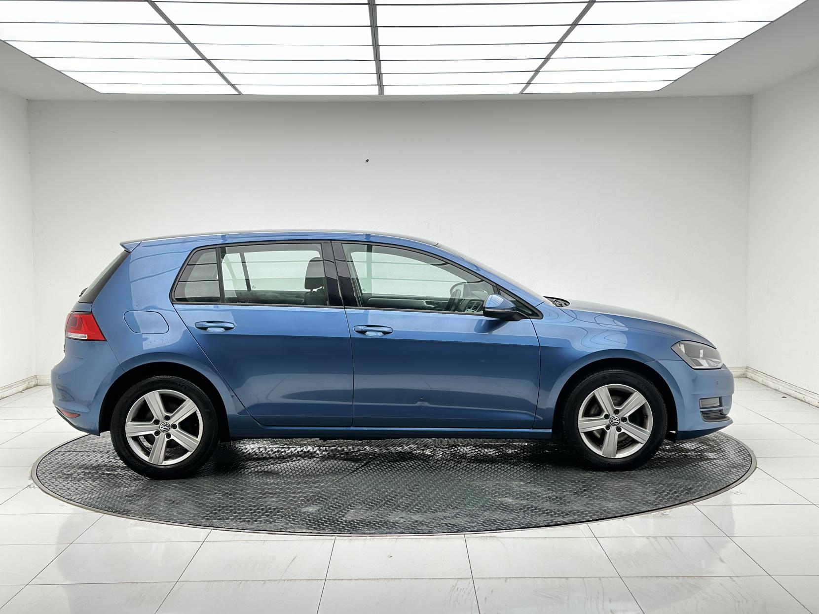 Volkswagen Golf 1.4 TSI BlueMotion Tech Match Hatchback 5dr Petrol DSG Euro 5 (s/s) (122 ps)