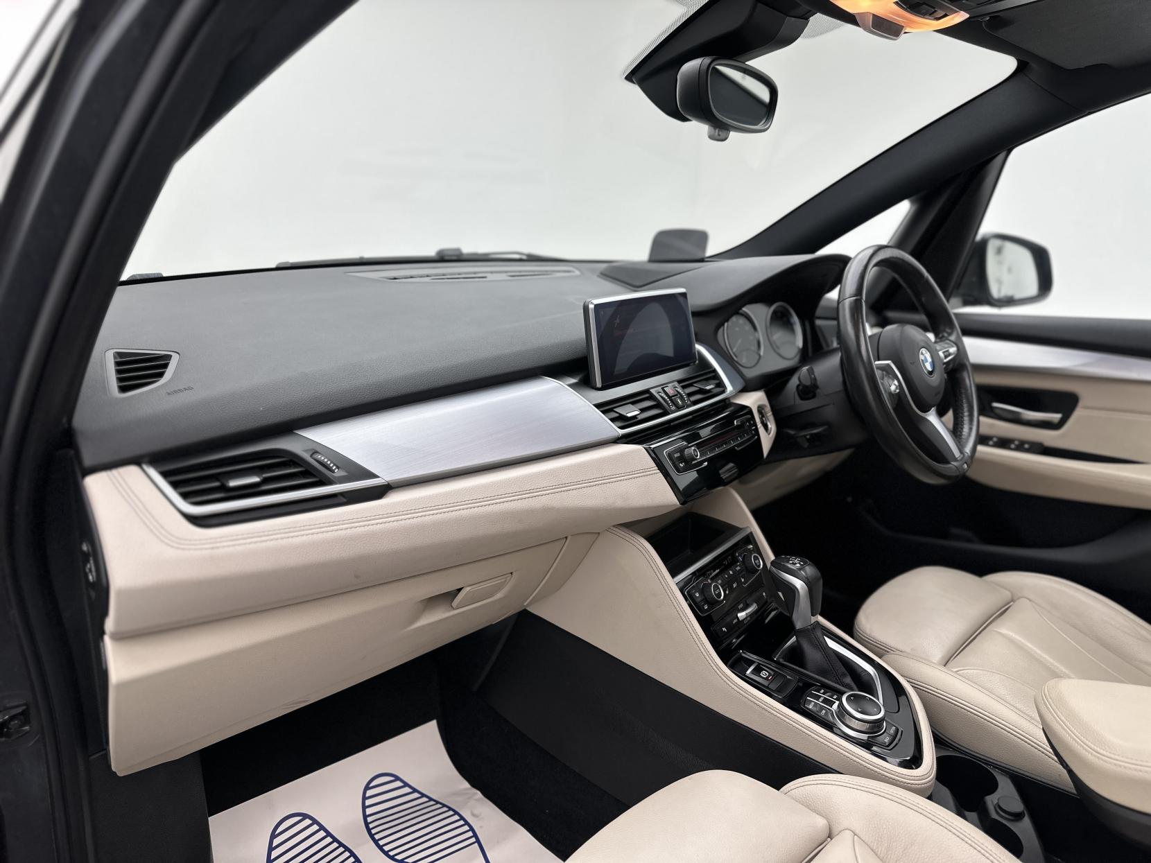 BMW 2 Series Active Tourer 1.5 225xe 7.6kWh M Sport (Premium) MPV 5dr Petrol Plug-in Hybrid Auto 4WD Euro 6 (s/s) (224 ps)