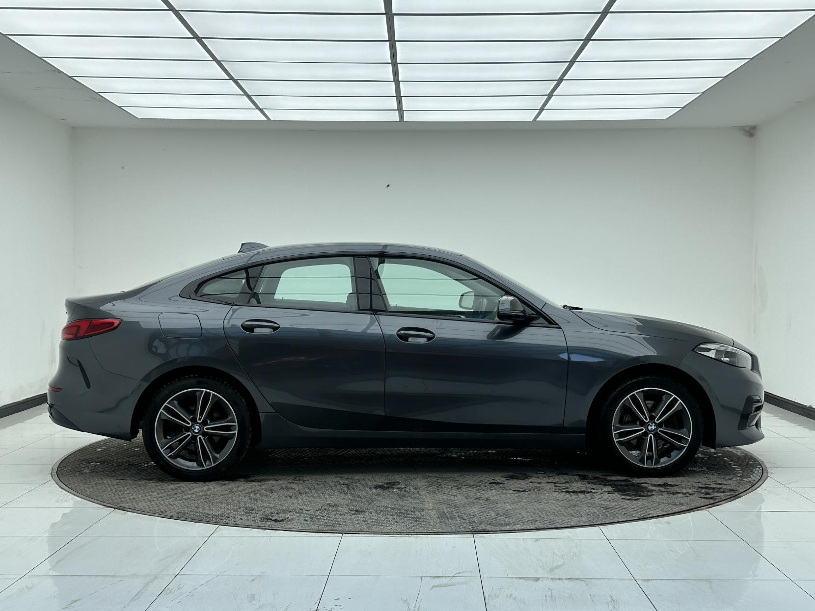 BMW 2 Series Gran Coupe 1.5 218i Sport (LCP) Saloon 4dr Petrol DCT Euro 6 (s/s) (136 ps)