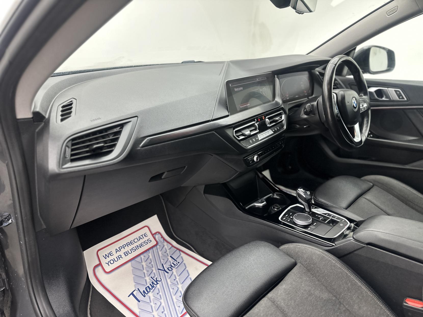 BMW 2 Series Gran Coupe 1.5 218i Sport (LCP) Saloon 4dr Petrol DCT Euro 6 (s/s) (136 ps)