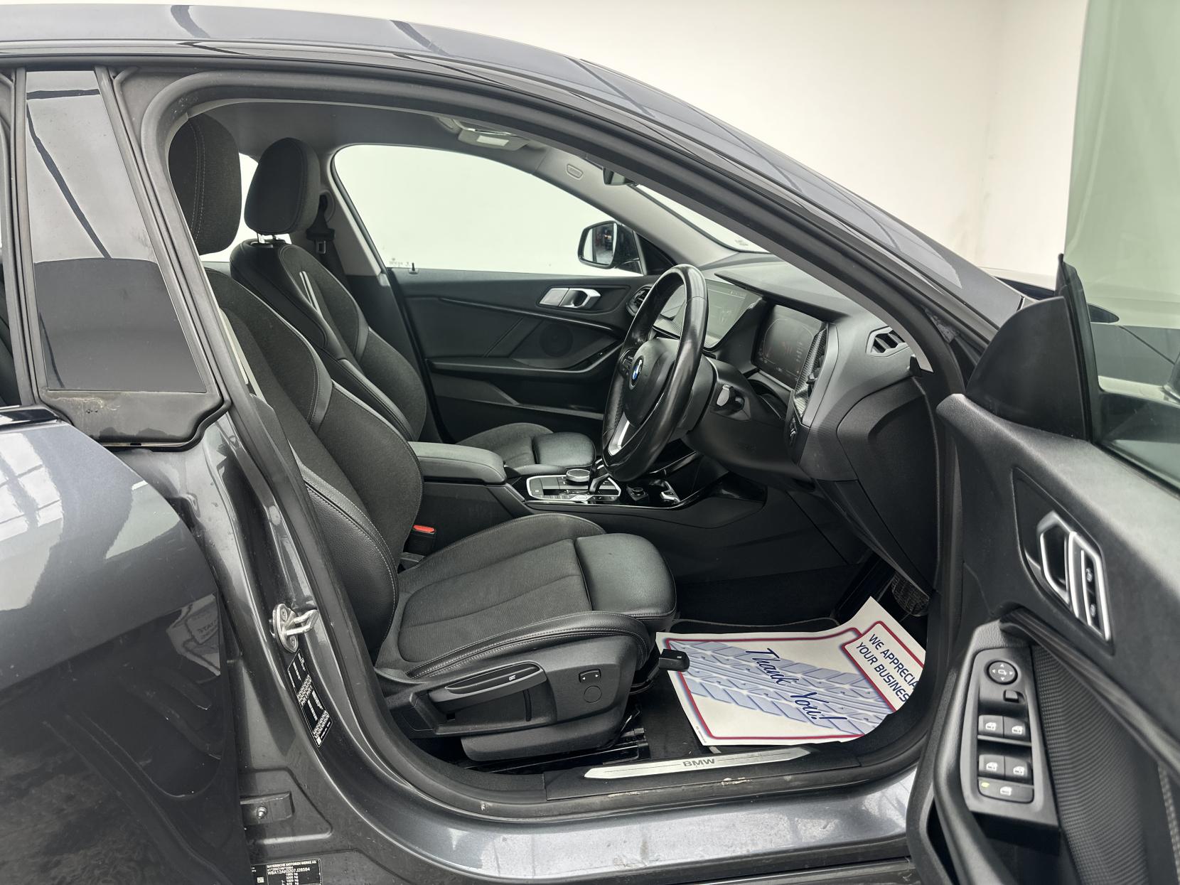 BMW 2 Series Gran Coupe 1.5 218i Sport (LCP) Saloon 4dr Petrol DCT Euro 6 (s/s) (136 ps)