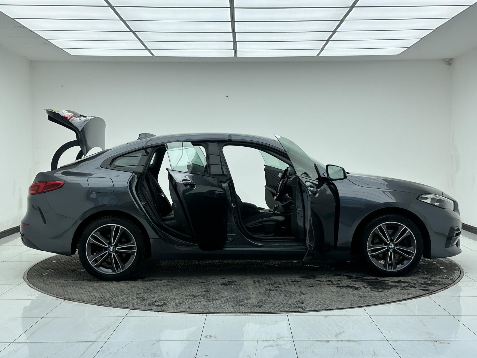 BMW 2 Series Gran Coupe 1.5 218i Sport (LCP) Saloon 4dr Petrol DCT Euro 6 (s/s) (136 ps)