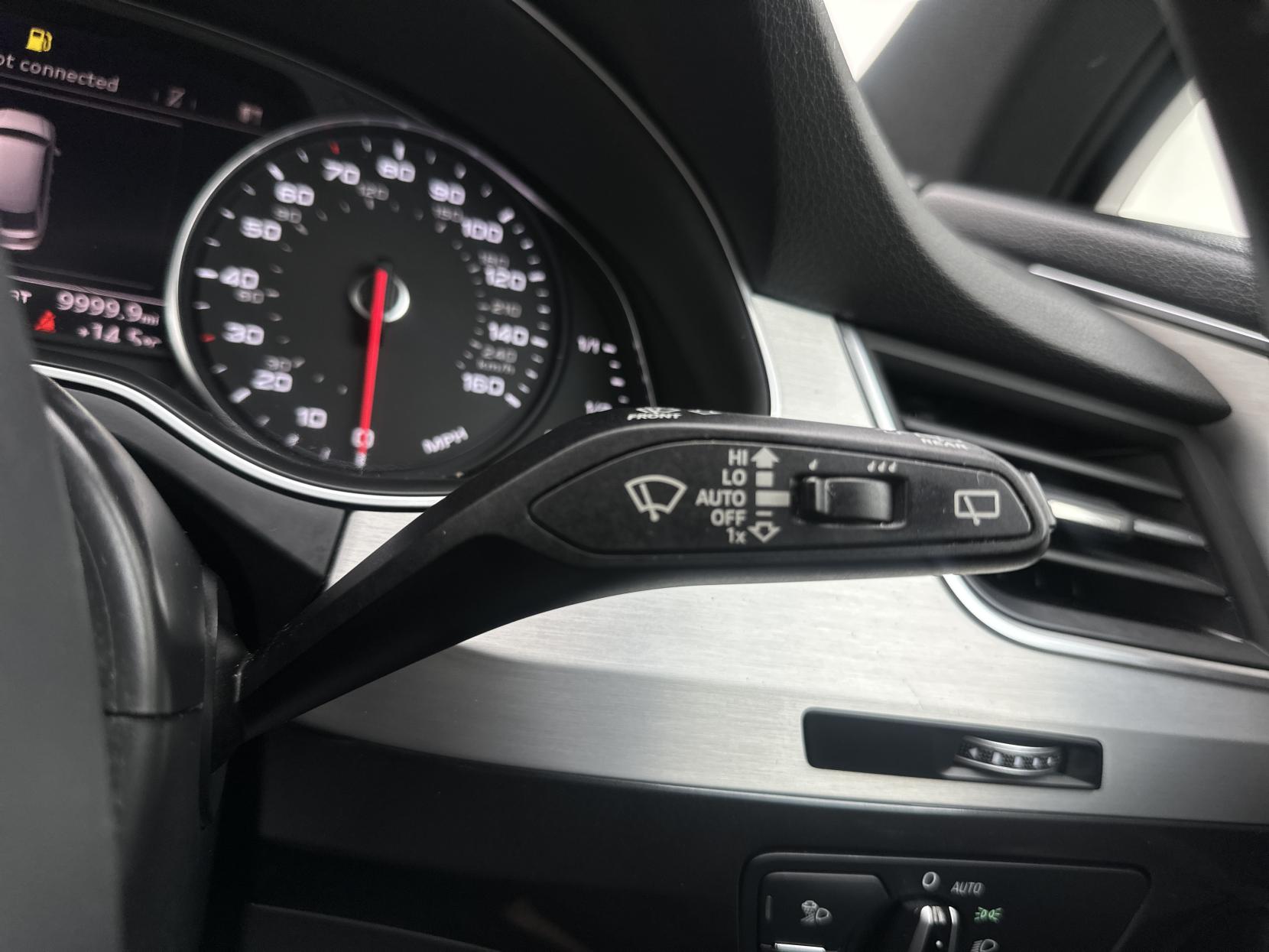 Audi Q7 3.0 TDI V6 S line SUV 5dr Diesel Tiptronic quattro Euro 6 (s/s) (218 ps)