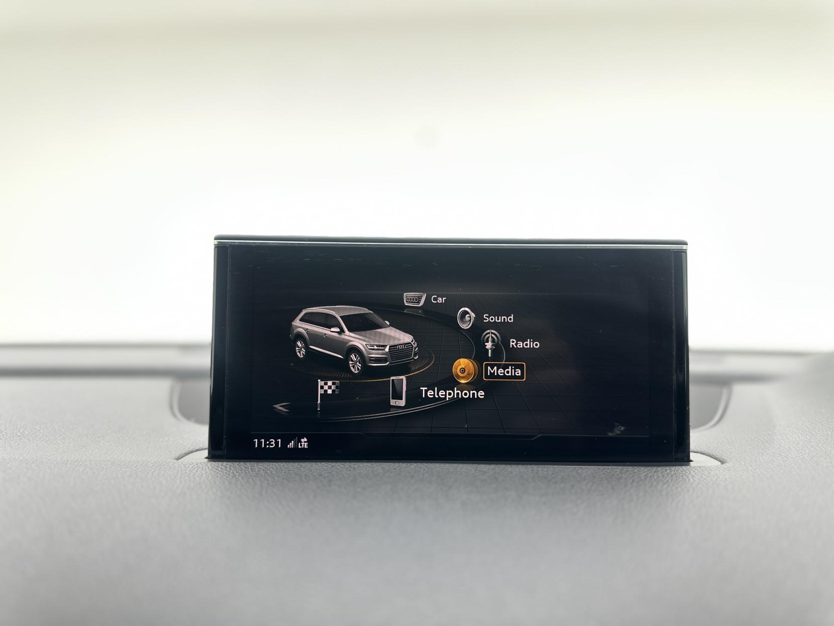 Audi Q7 3.0 TDI V6 S line SUV 5dr Diesel Tiptronic quattro Euro 6 (s/s) (218 ps)