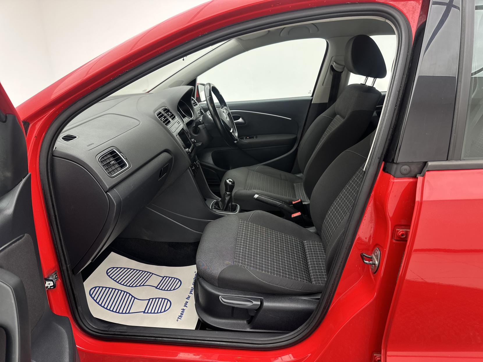 Volkswagen Polo 1.2 TSI BlueMotion Tech SE Hatchback 5dr Petrol Manual Euro 6 (s/s) (90 ps)