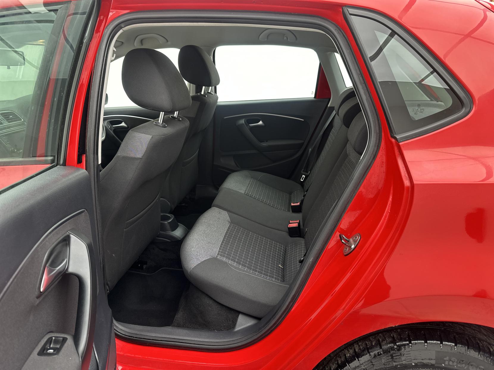 Volkswagen Polo 1.2 TSI BlueMotion Tech SE Hatchback 5dr Petrol Manual Euro 6 (s/s) (90 ps)