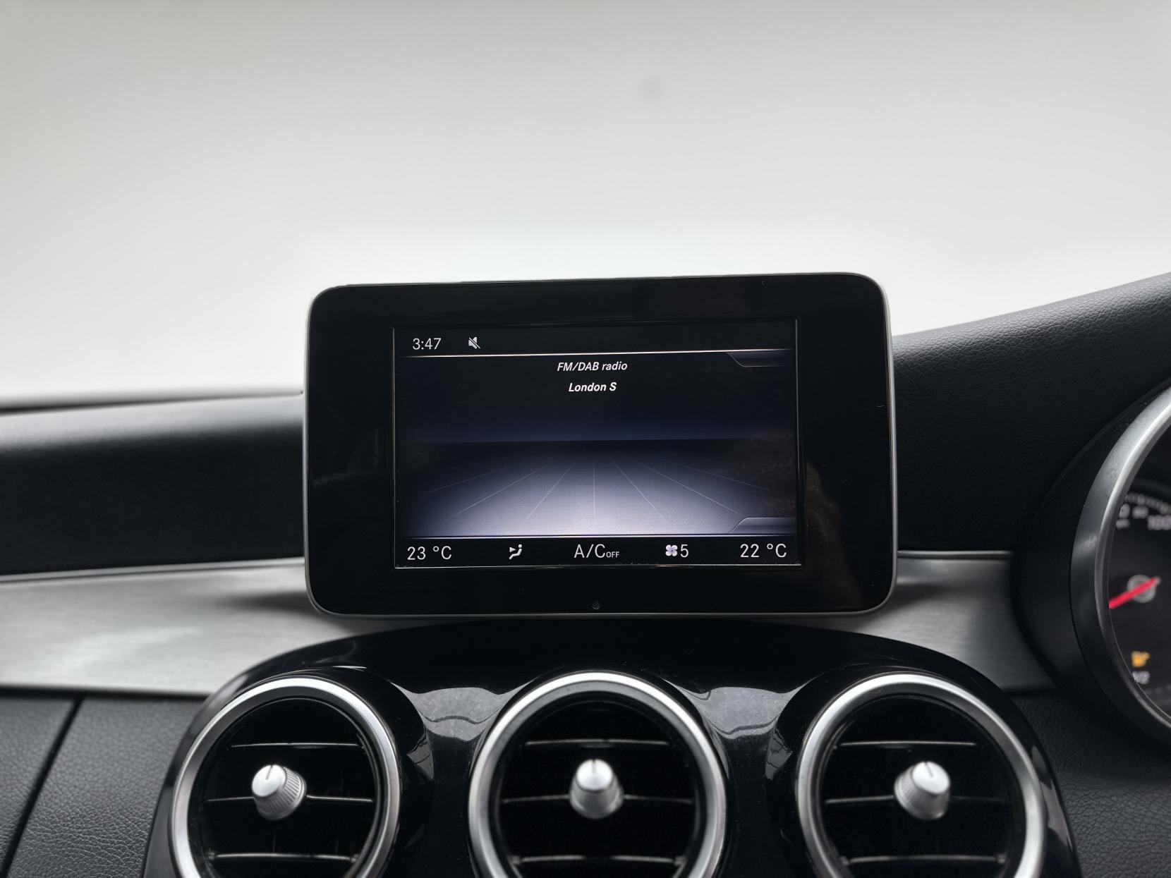 Mercedes-Benz C Class 2.0 C350e 6.4kWh Sport (Premium) Saloon 4dr Petrol Plug-in Hybrid G-Tronic+ Euro 6 (s/s) (293 ps)