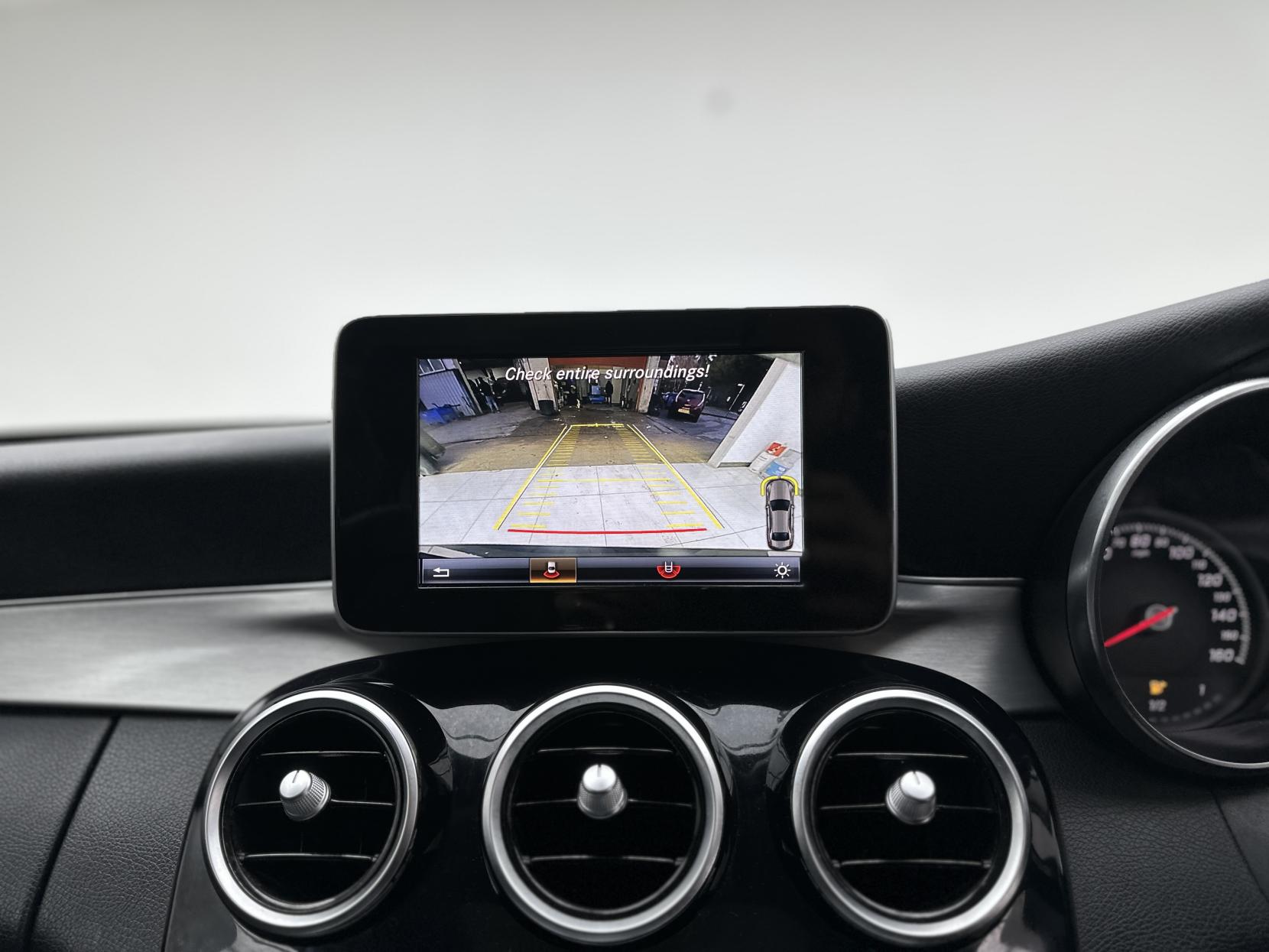 Mercedes-Benz C Class 2.0 C350e 6.4kWh Sport (Premium) Saloon 4dr Petrol Plug-in Hybrid G-Tronic+ Euro 6 (s/s) (293 ps)