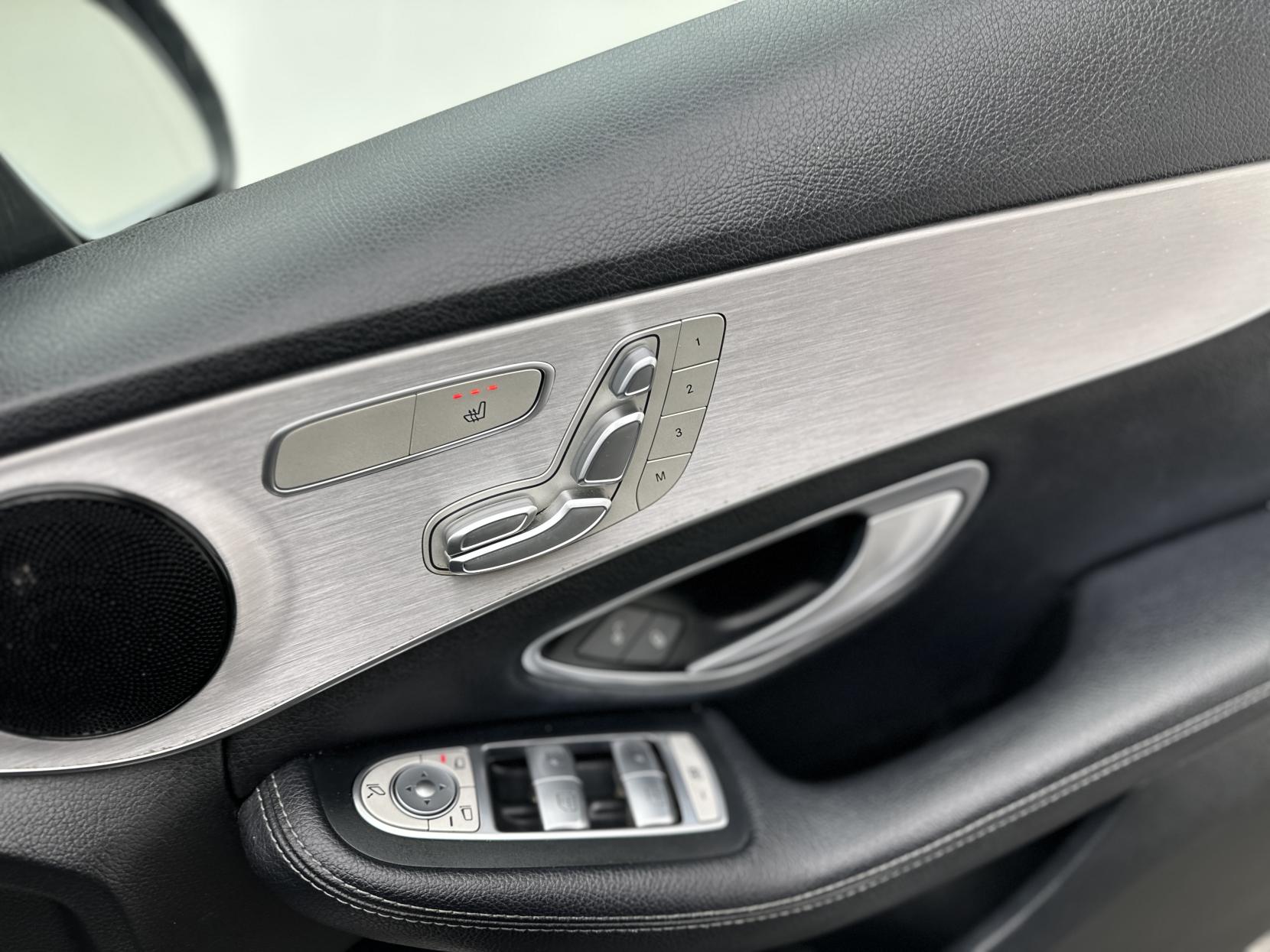 Mercedes-Benz C Class 2.0 C350e 6.4kWh Sport (Premium) Saloon 4dr Petrol Plug-in Hybrid G-Tronic+ Euro 6 (s/s) (293 ps)