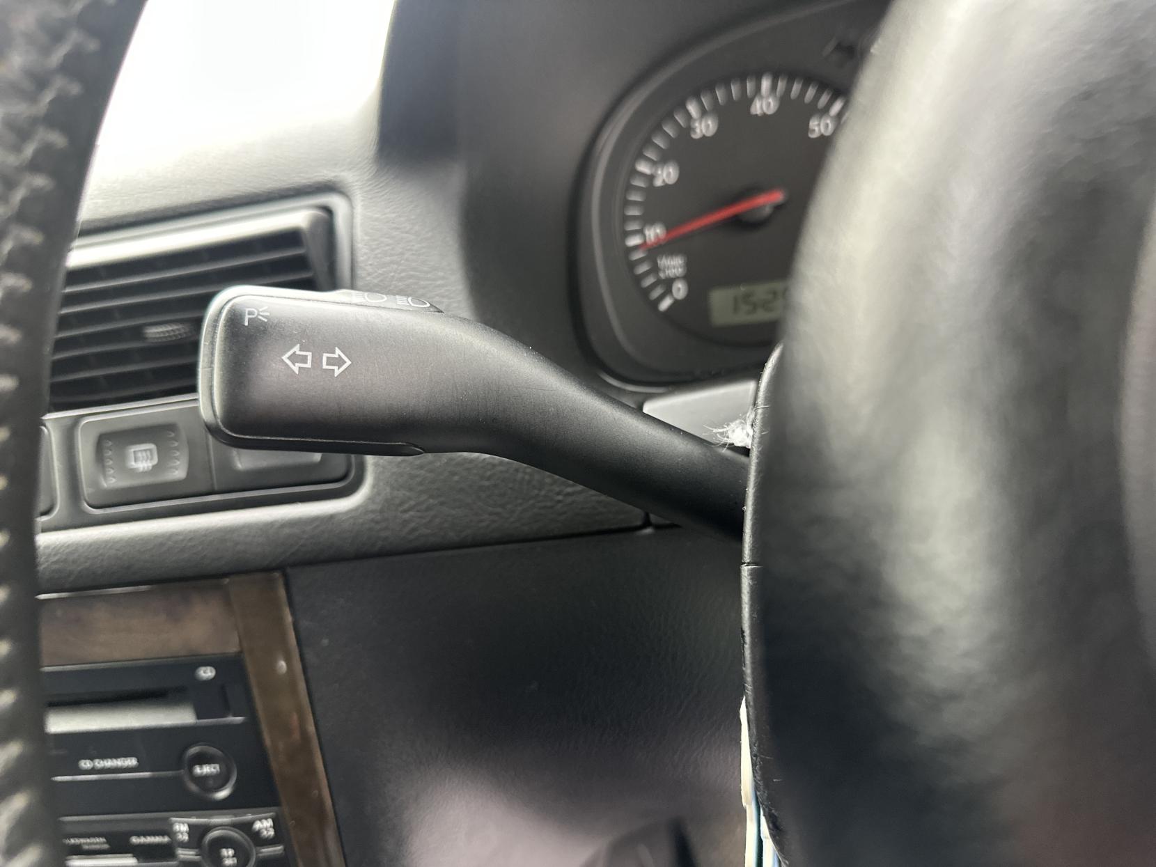 Volkswagen Golf 1.8T GTI Hatchback 5dr Petrol Manual (192 g/km, 150 bhp)