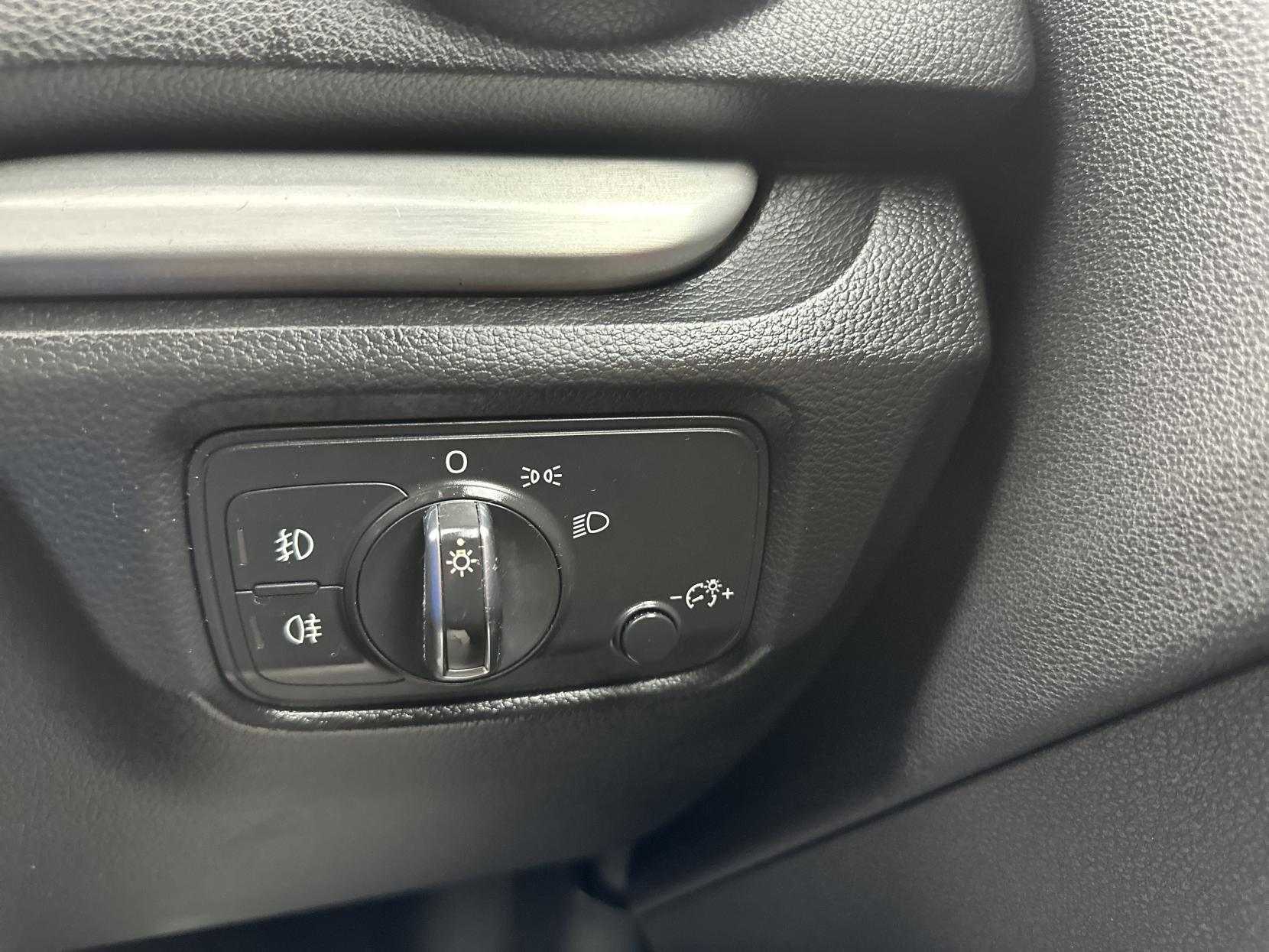 Audi A3 1.6 TDI S line Sportback 5dr Diesel Manual Euro 6 (s/s) (110 ps)