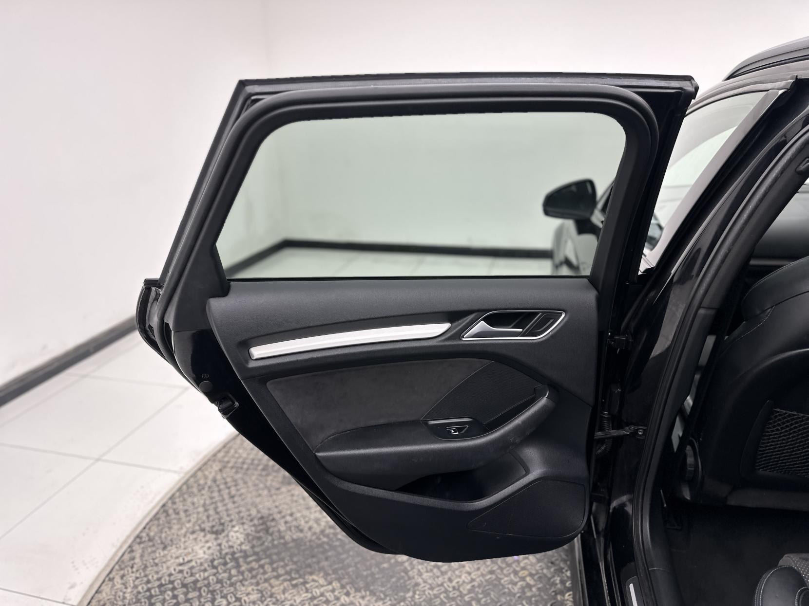 Audi A3 1.6 TDI S line Sportback 5dr Diesel Manual Euro 6 (s/s) (110 ps)