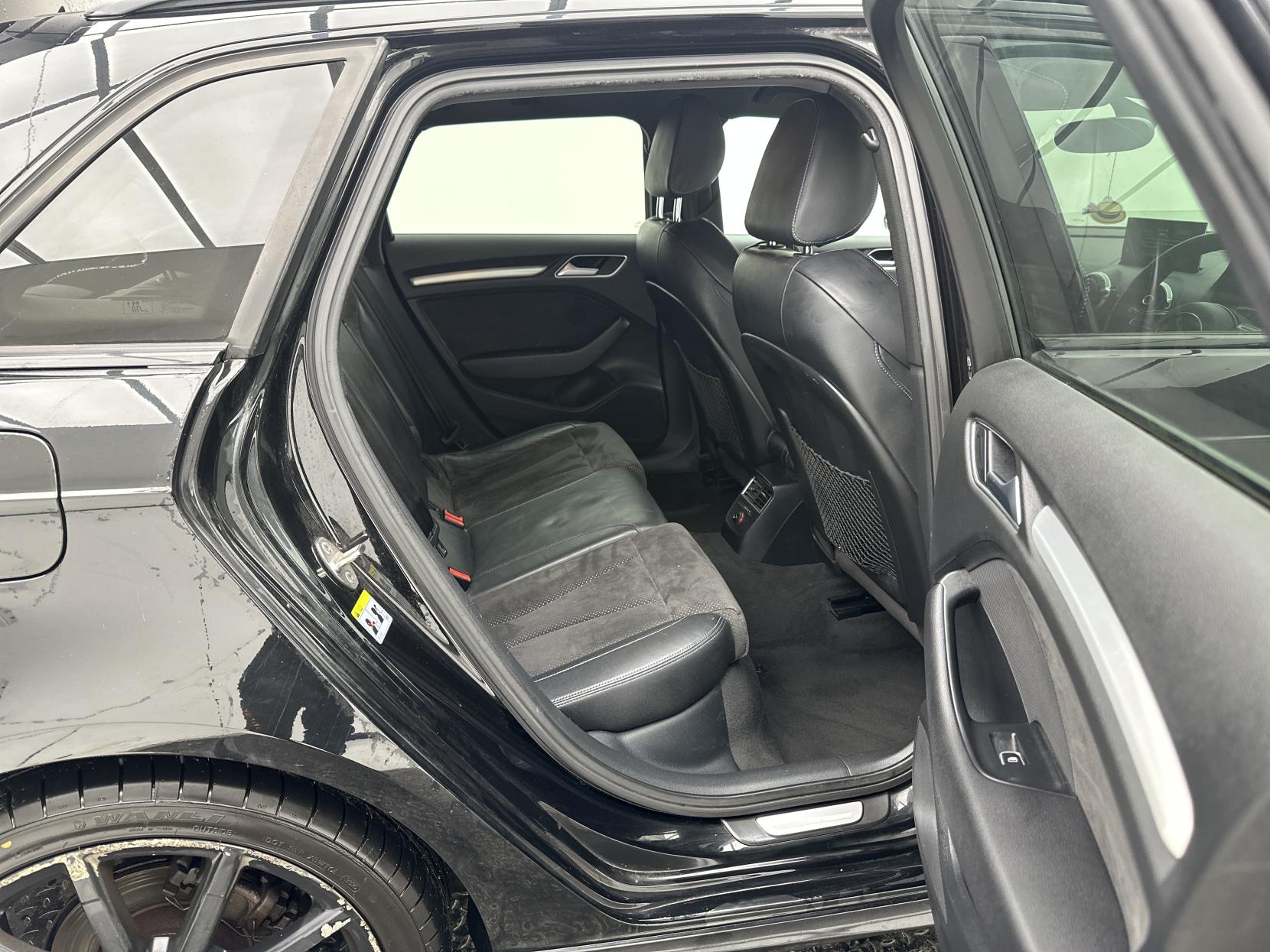 Audi A3 1.6 TDI S line Sportback 5dr Diesel Manual Euro 6 (s/s) (110 ps)