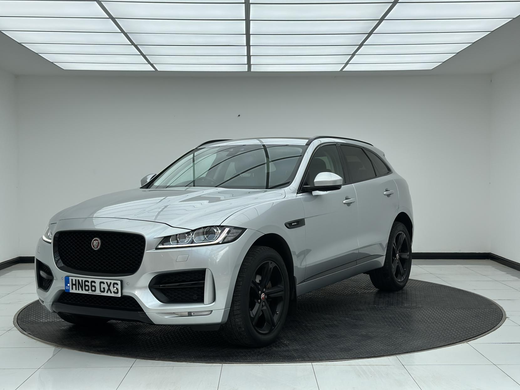 Jaguar F-PACE 2.0 D180 R-Sport SUV 5dr Diesel Auto AWD Euro 6 (s/s) (180 ps)