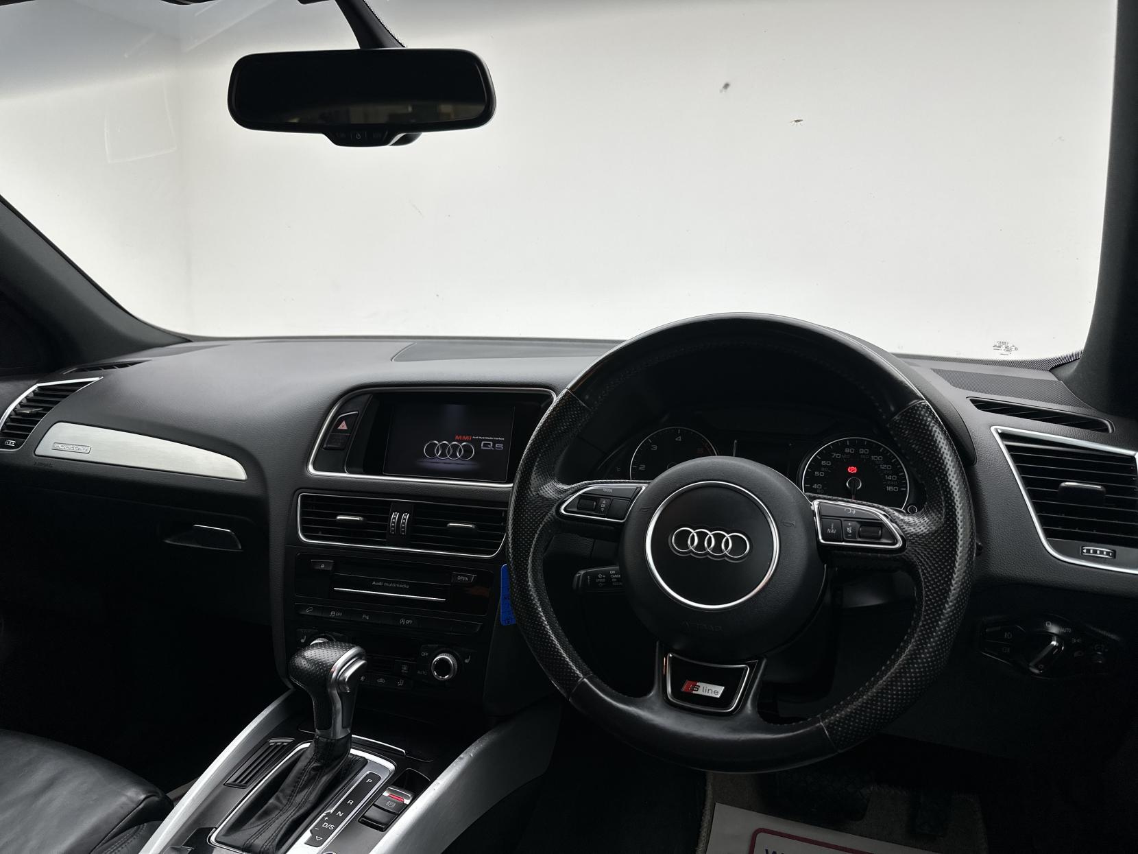 Audi Q5 2.0 TDI S line Plus SUV 5dr Diesel S Tronic quattro Euro 6 (s/s) (190 ps)
