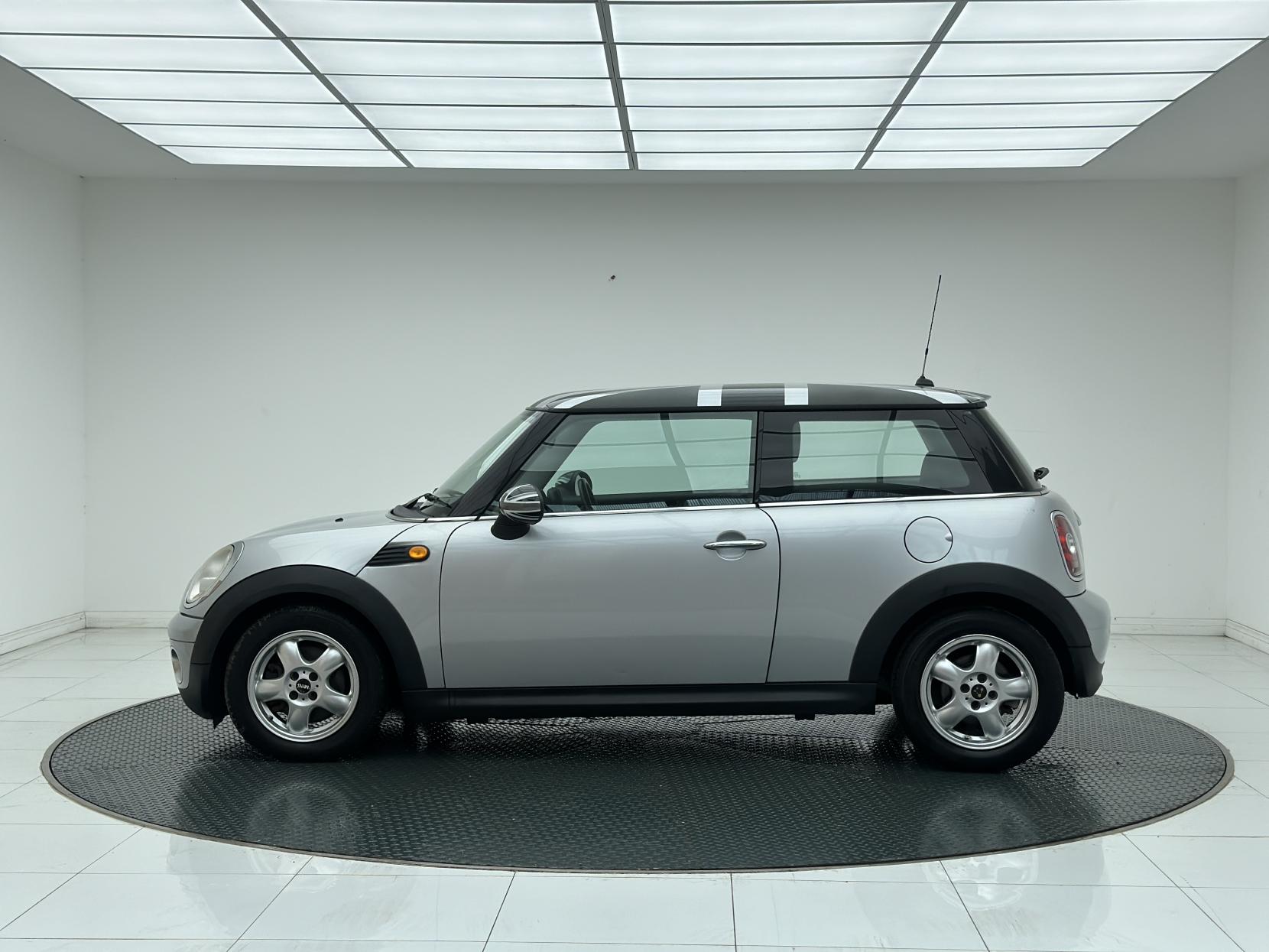 MINI Hatch 1.4 One Hatchback 3dr Petrol Manual Euro 4 (95 ps)