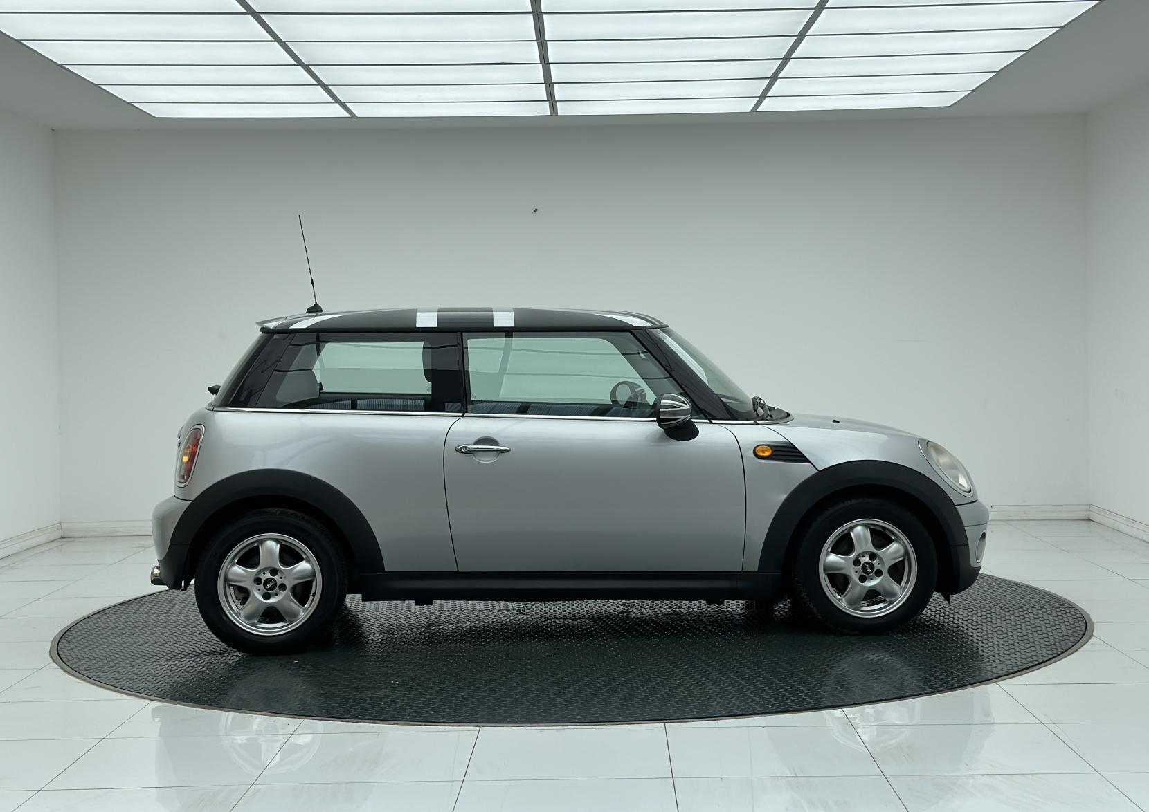 MINI Hatch 1.4 One Hatchback 3dr Petrol Manual Euro 4 (95 ps)