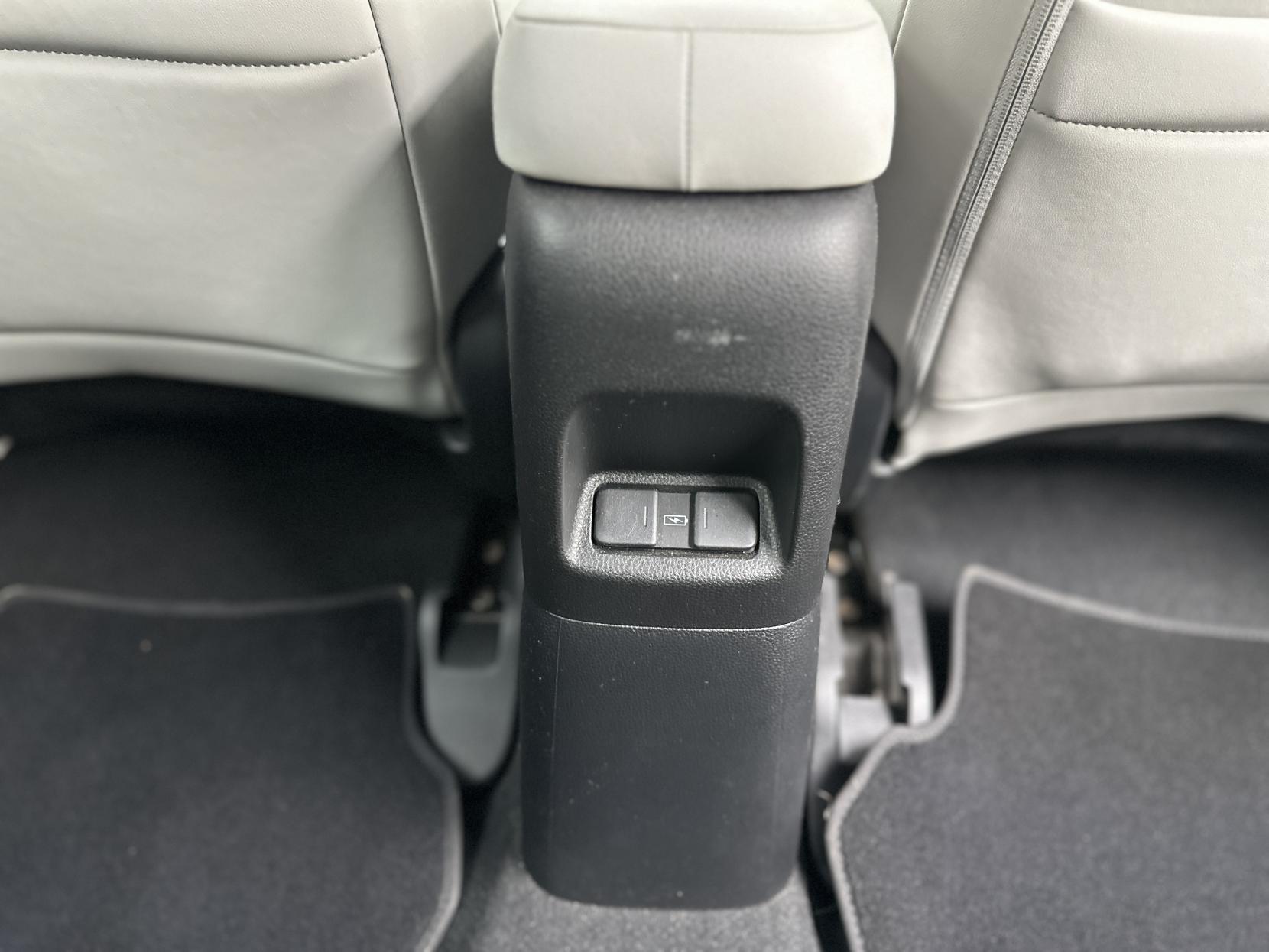 Honda Jazz 1.5 h i-MMD EX Hatchback 5dr Petrol Hybrid eCVT Euro 6 (s/s) (107 ps)