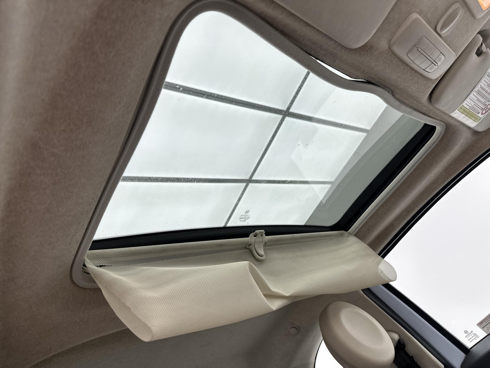 Fiat 500 1.2 Lounge Hatchback 3dr Petrol Manual Euro 4 (69 bhp)