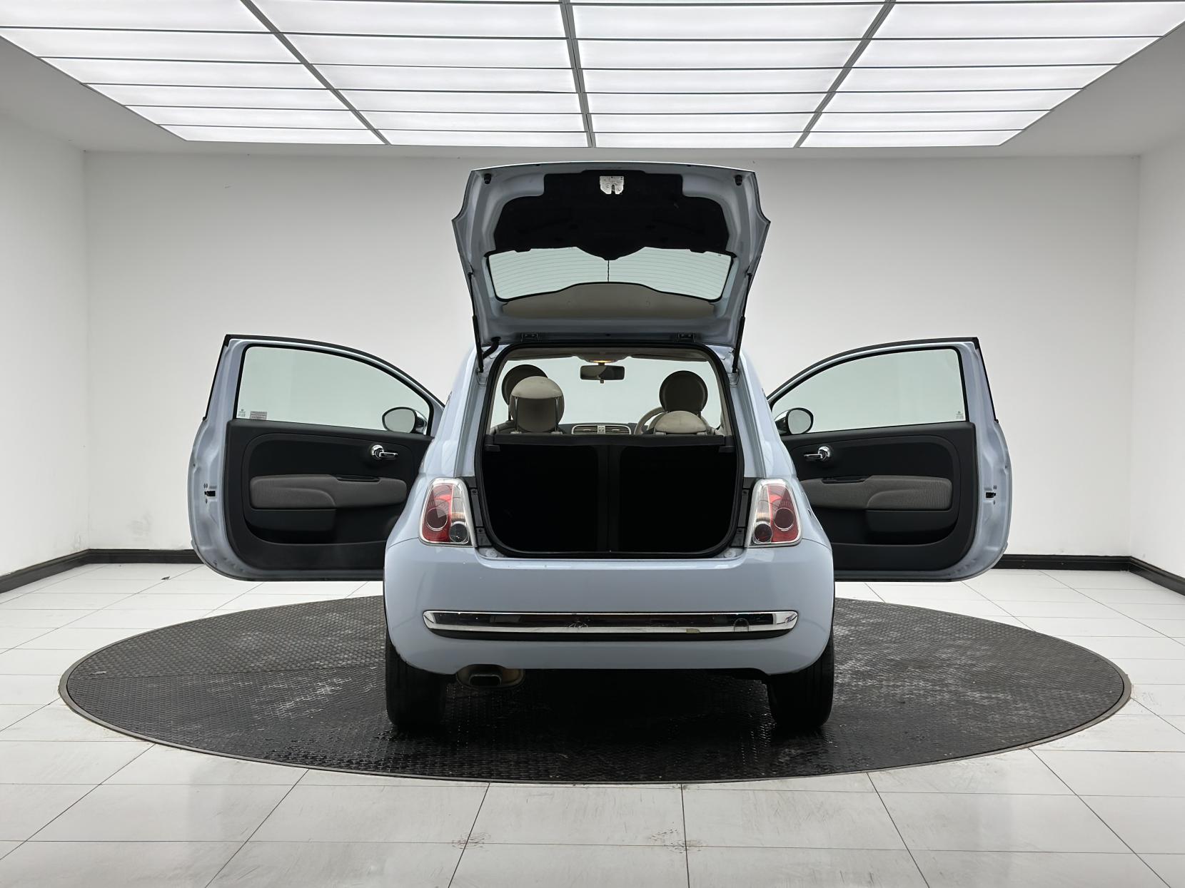 Fiat 500 1.2 Lounge Hatchback 3dr Petrol Manual Euro 4 (69 bhp)