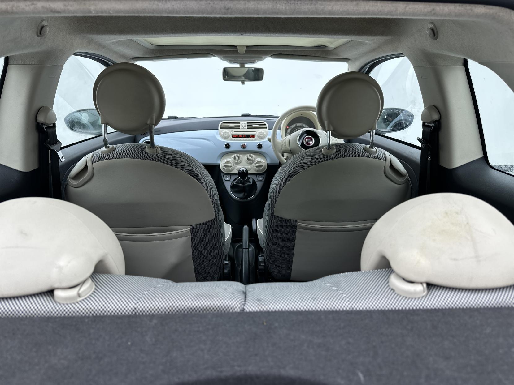 Fiat 500 1.2 Lounge Hatchback 3dr Petrol Manual Euro 4 (69 bhp)