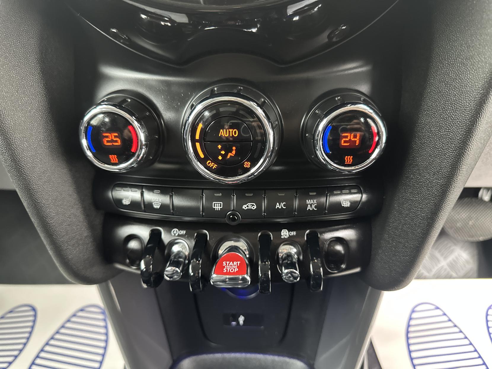 MINI Hatch 1.5 Cooper Classic Hatchback 5dr Petrol Steptronic Euro 6 (s/s) (136 ps)