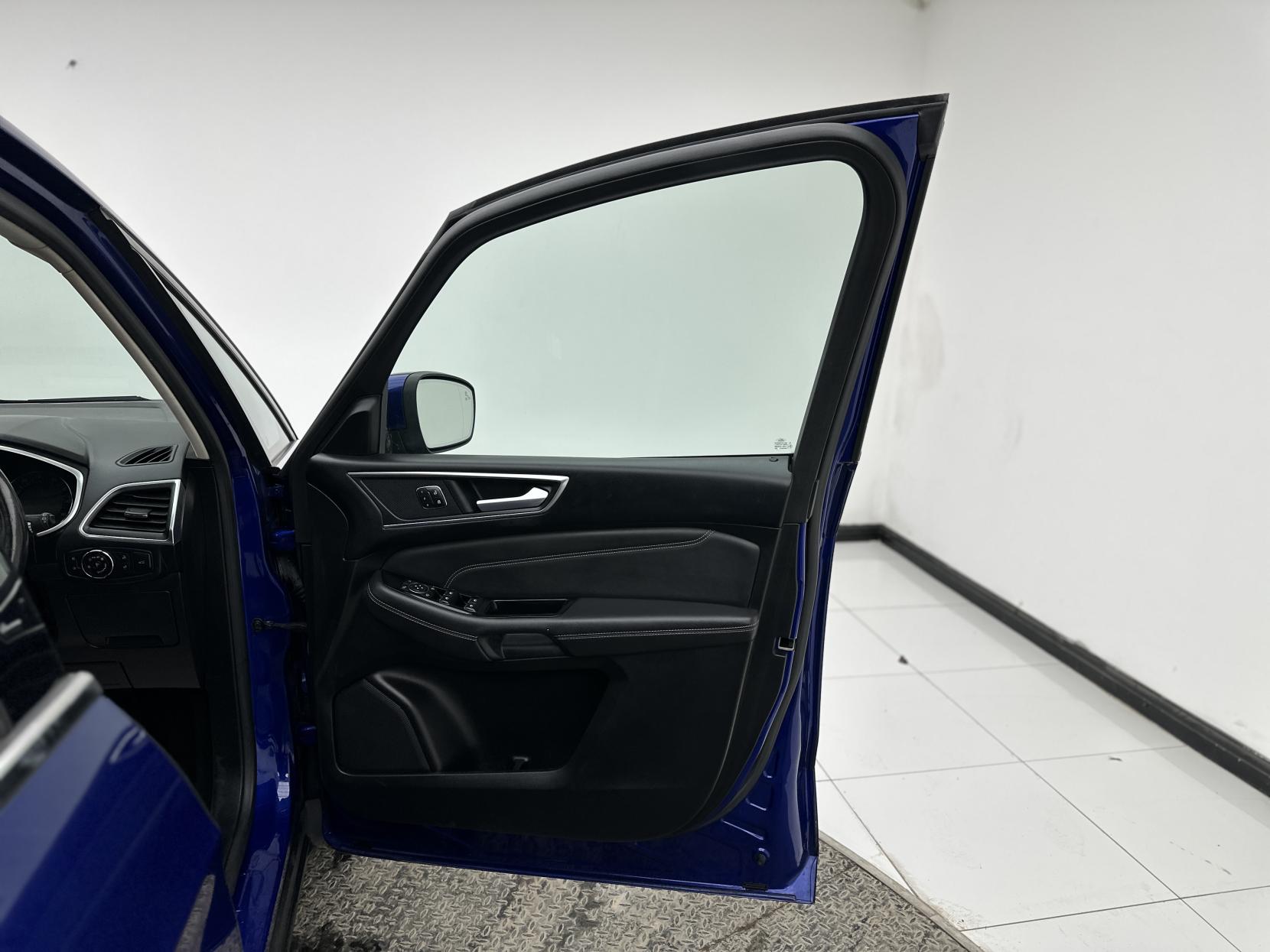 Ford Galaxy 2.0 TDCi Titanium X MPV 5dr Diesel Powershift Euro 6 (s/s) (210 ps)