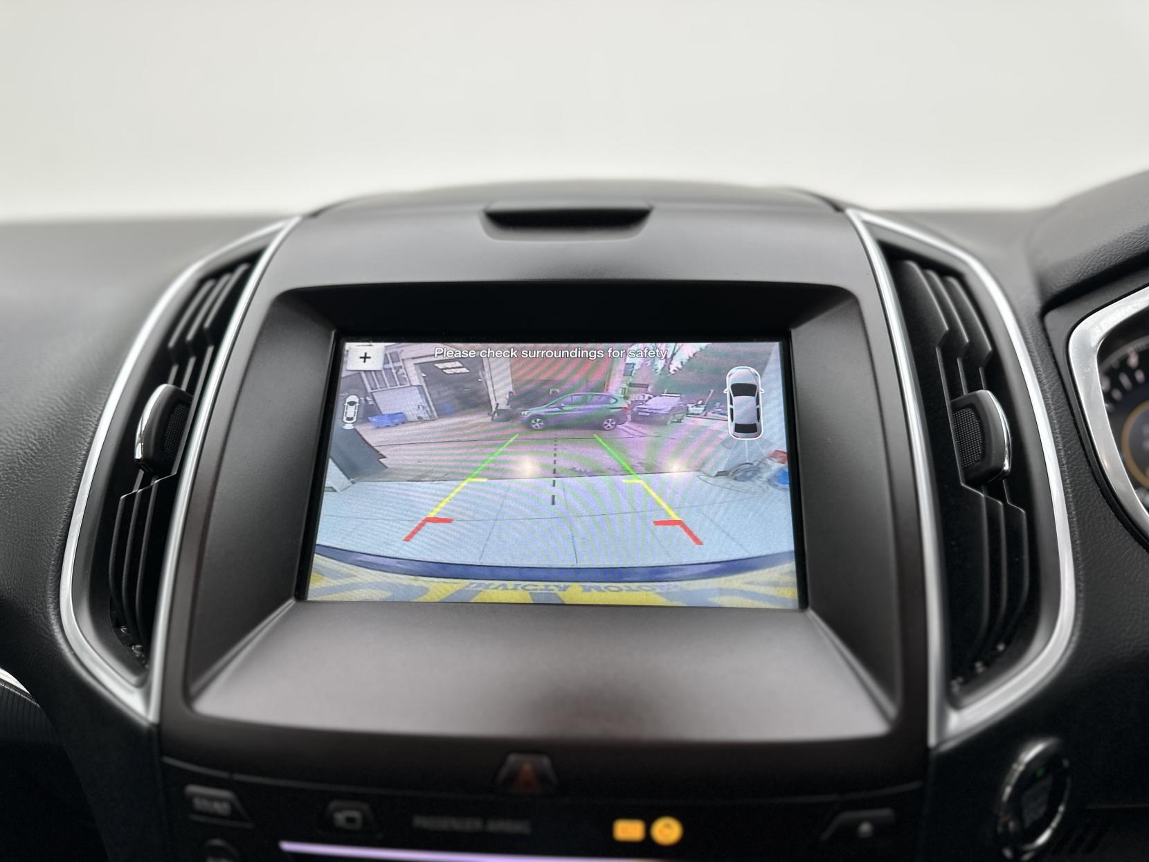 Ford Galaxy 2.0 TDCi Titanium X MPV 5dr Diesel Powershift Euro 6 (s/s) (210 ps)