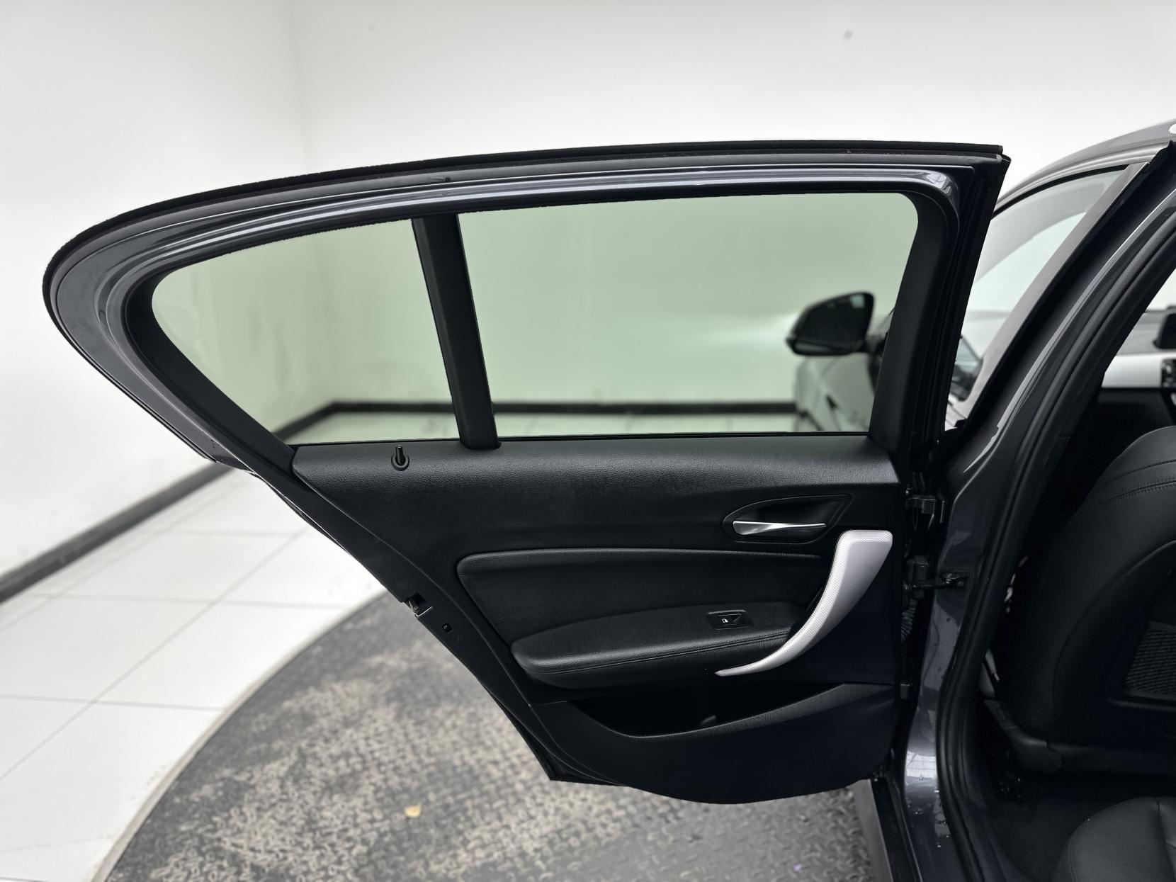 BMW 1 Series 3.0 M140i Shadow Edition Hatchback 5dr Petrol Auto Euro 6 (s/s) (340 ps)