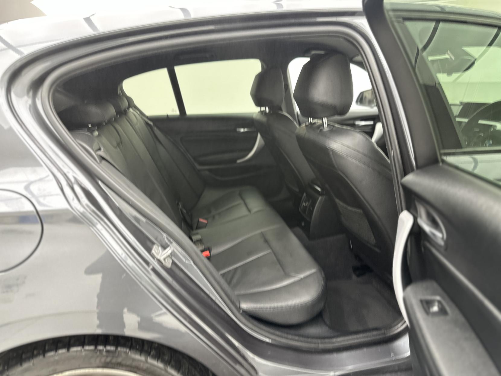 BMW 1 Series 3.0 M140i Shadow Edition Hatchback 5dr Petrol Auto Euro 6 (s/s) (340 ps)