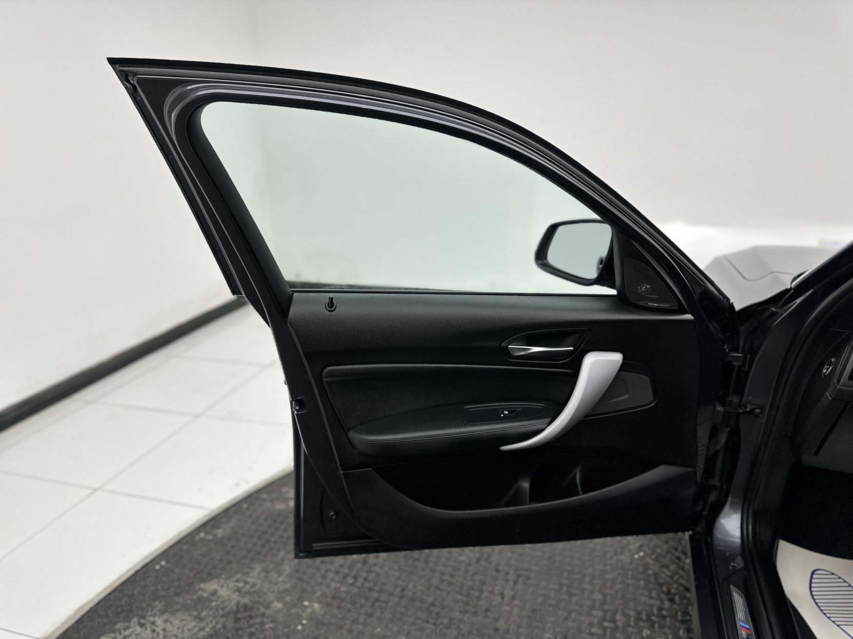 BMW 1 Series 3.0 M140i Shadow Edition Hatchback 5dr Petrol Auto Euro 6 (s/s) (340 ps)