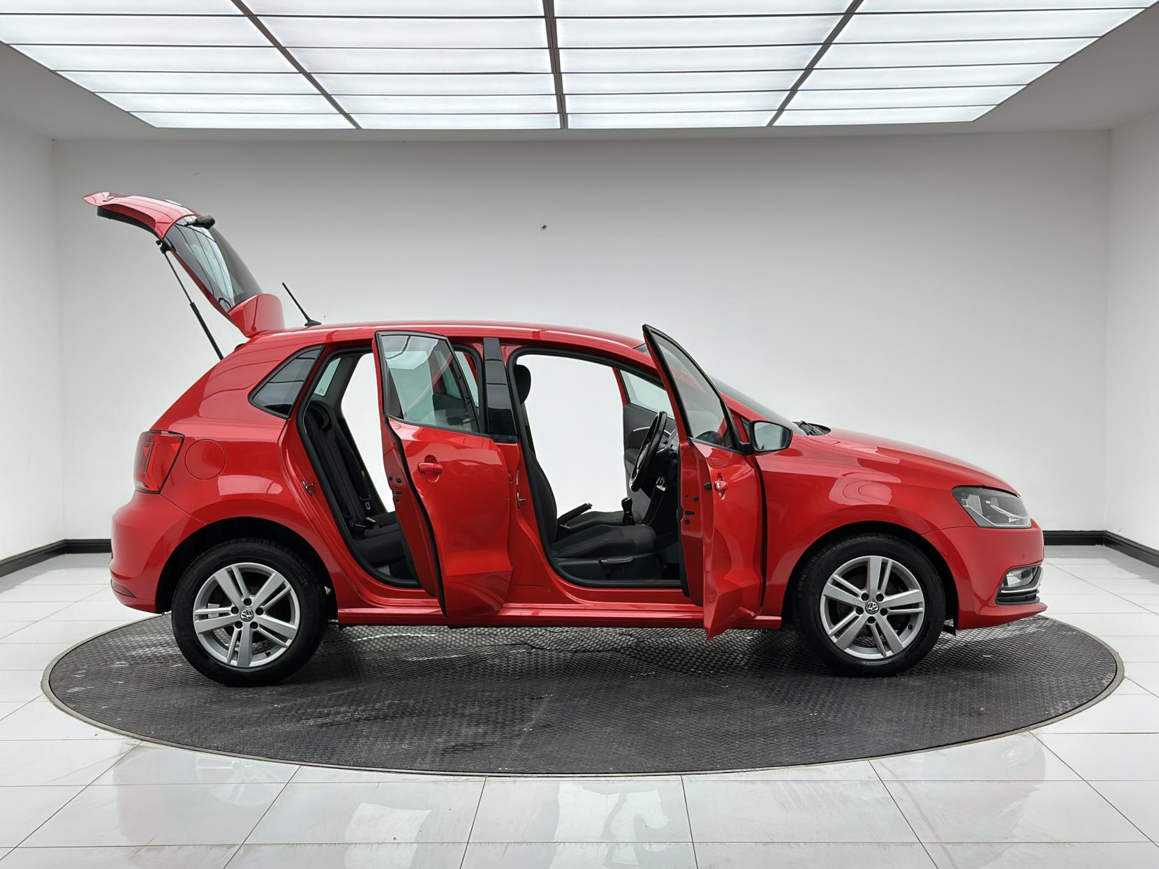 Volkswagen Polo 1.0 BlueMotion Tech Match Hatchback 5dr Petrol Manual Euro 6 (s/s) (60 ps)