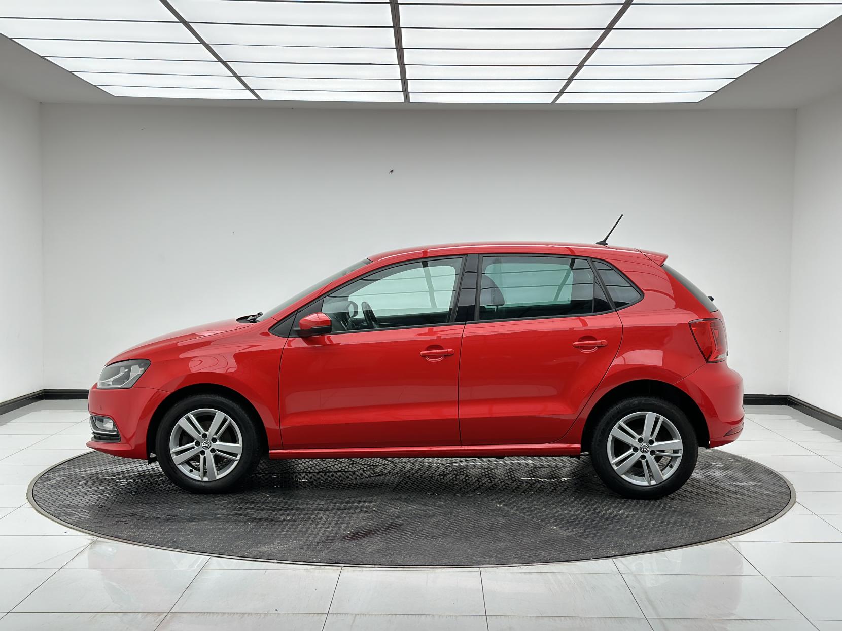 Volkswagen Polo 1.0 BlueMotion Tech Match Hatchback 5dr Petrol Manual Euro 6 (s/s) (60 ps)