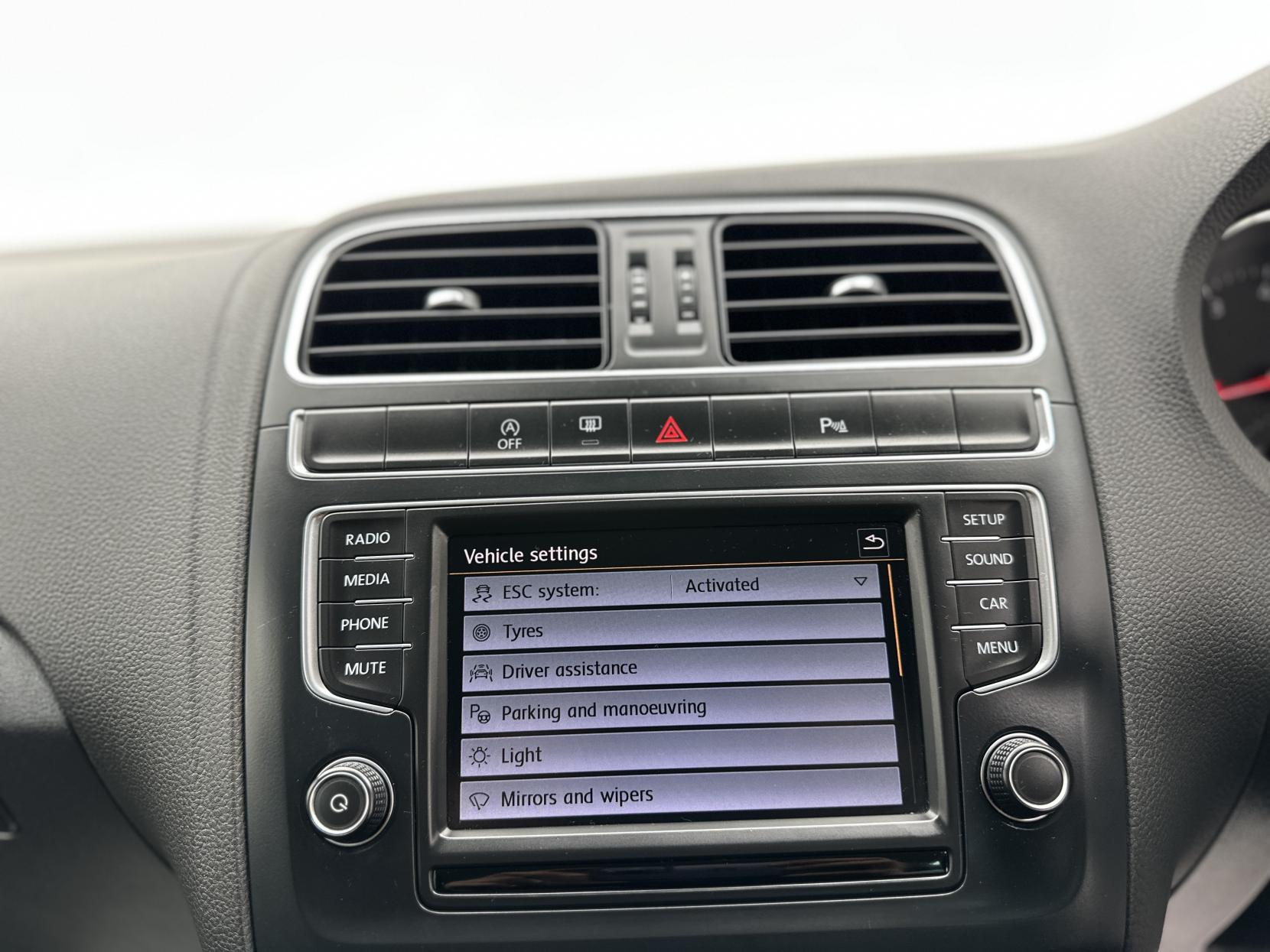 Volkswagen Polo 1.0 BlueMotion Tech Match Hatchback 5dr Petrol Manual Euro 6 (s/s) (60 ps)