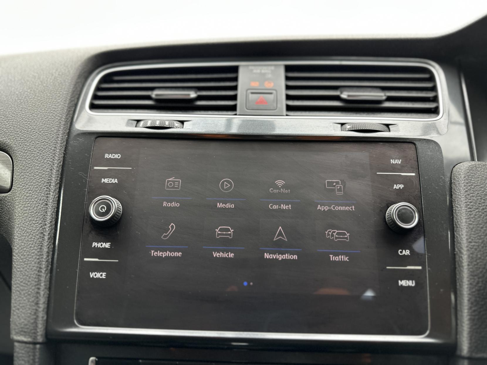 Volkswagen Golf 1.5 TSI EVO SE Nav Hatchback 5dr Petrol DSG Euro 6 (s/s) (130 ps)