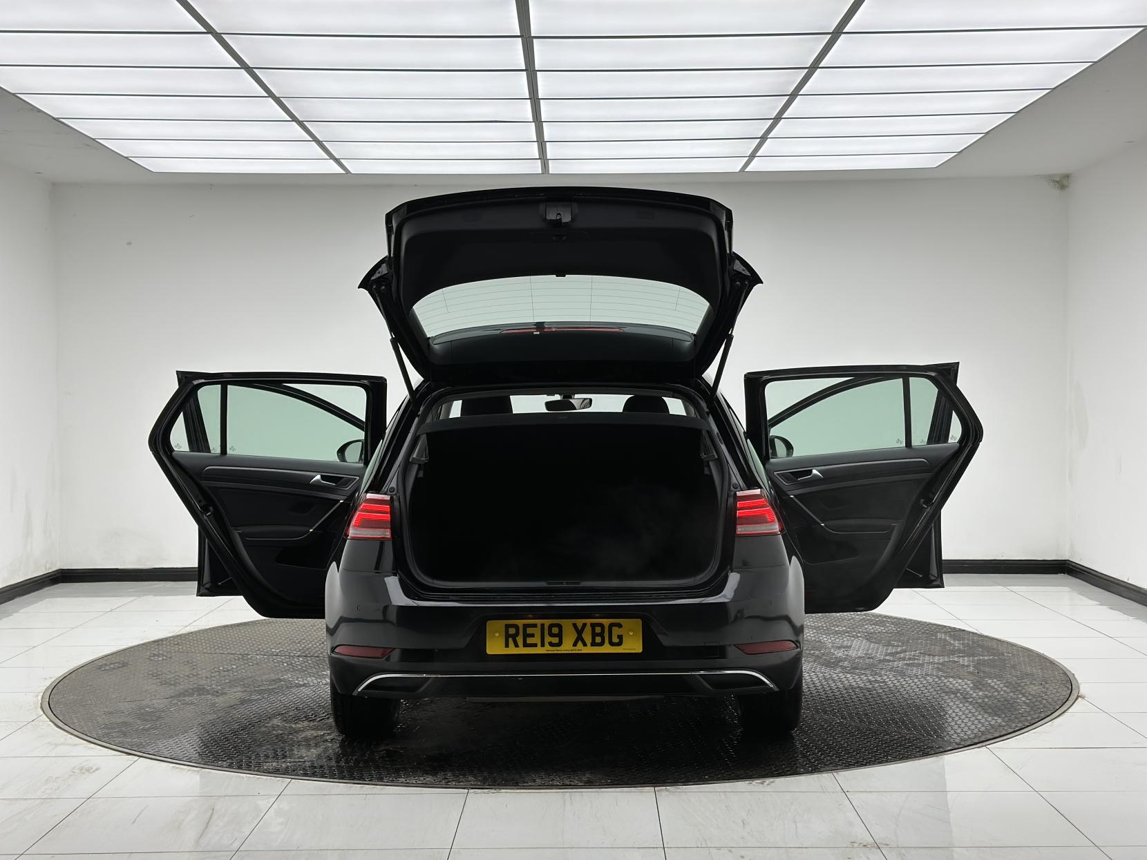 Volkswagen Golf 1.5 TSI EVO SE Nav Hatchback 5dr Petrol DSG Euro 6 (s/s) (130 ps)