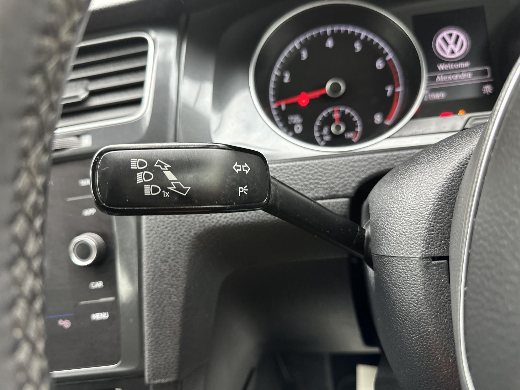 Volkswagen Golf 1.5 TSI EVO SE Nav Hatchback 5dr Petrol DSG Euro 6 (s/s) (130 ps)