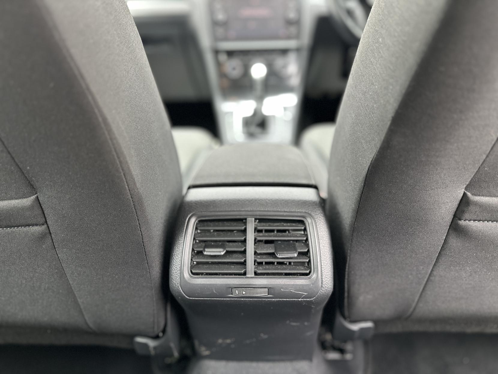 Volkswagen Golf 1.5 TSI EVO SE Nav Hatchback 5dr Petrol DSG Euro 6 (s/s) (130 ps)