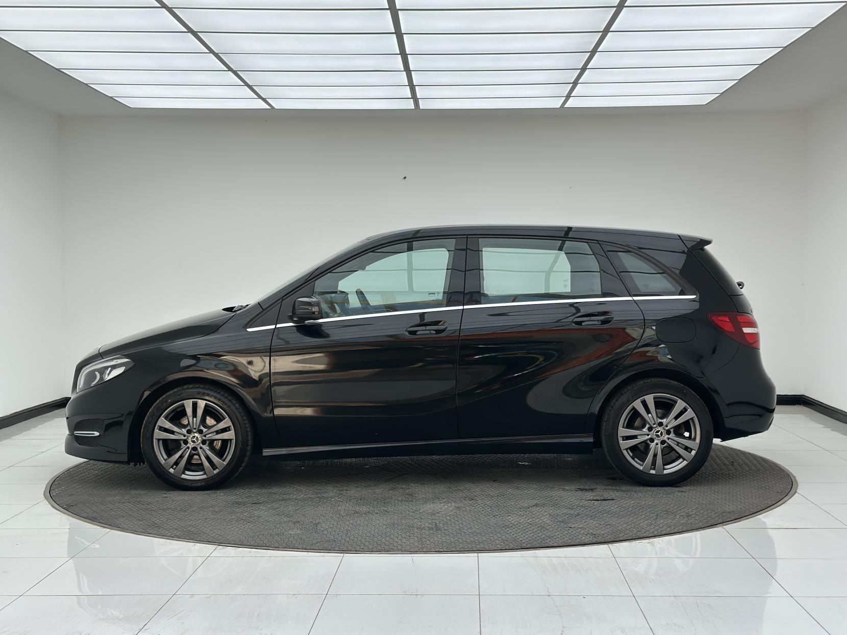 Mercedes-Benz B Class 1.6 B180 Exclusive Edition MPV 5dr Petrol 7G-DCT Euro 6 (s/s) (122 ps)